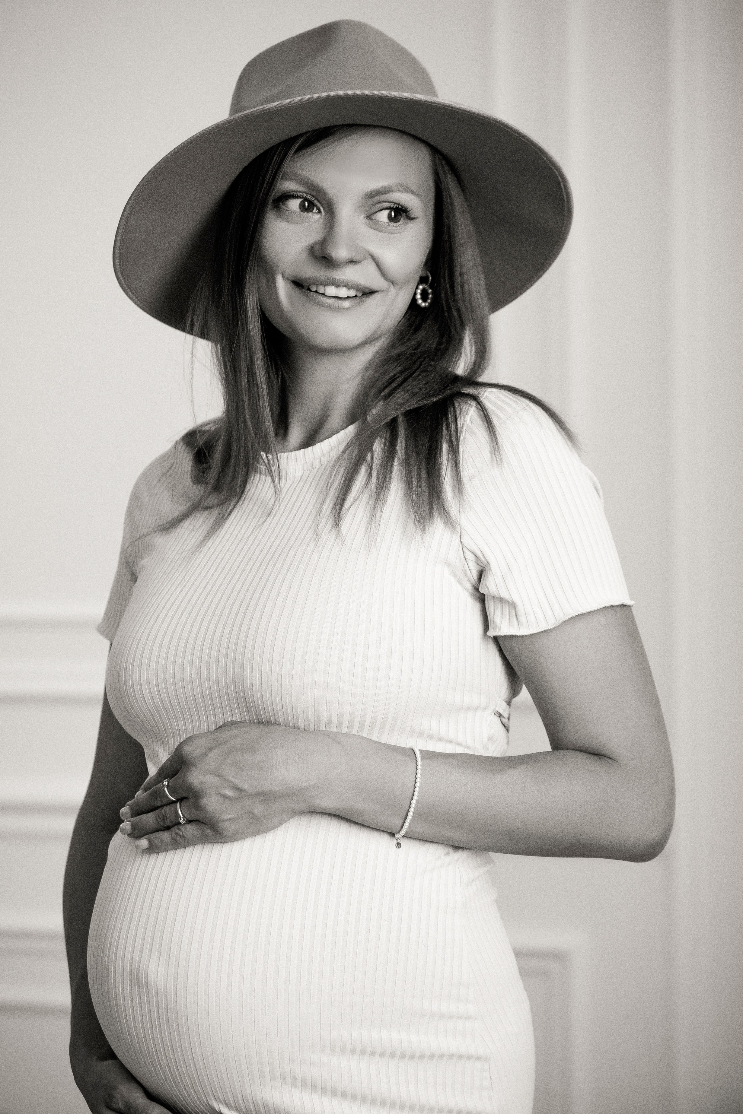 Фотосессия беременности в студии. X-Place студия в Москве. Свадебный и семейный фотограф в Москве и Подмосковье Лариса Козлова