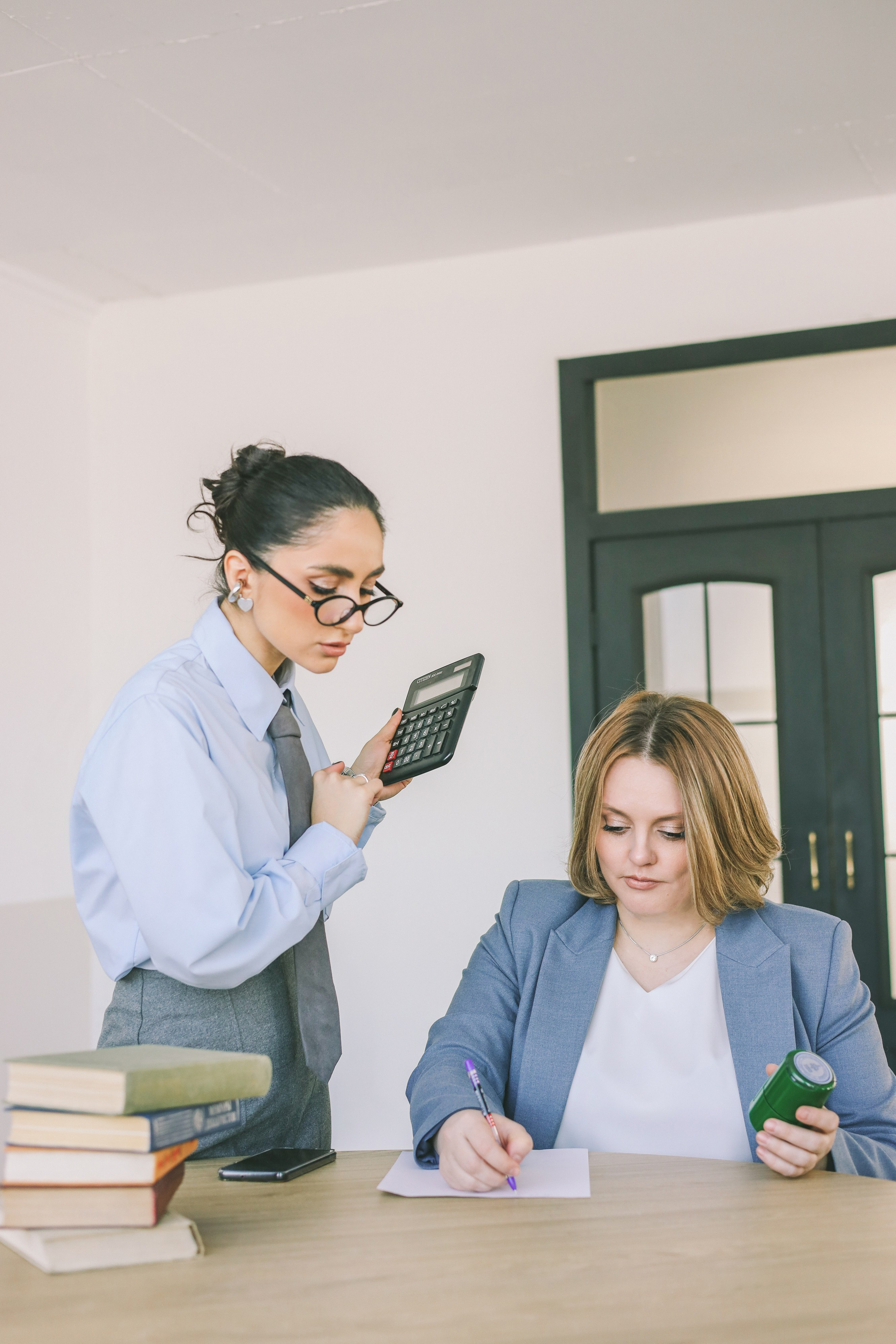 Юридическая компания. Портретный фотограф в Красноярске Аня Медведева