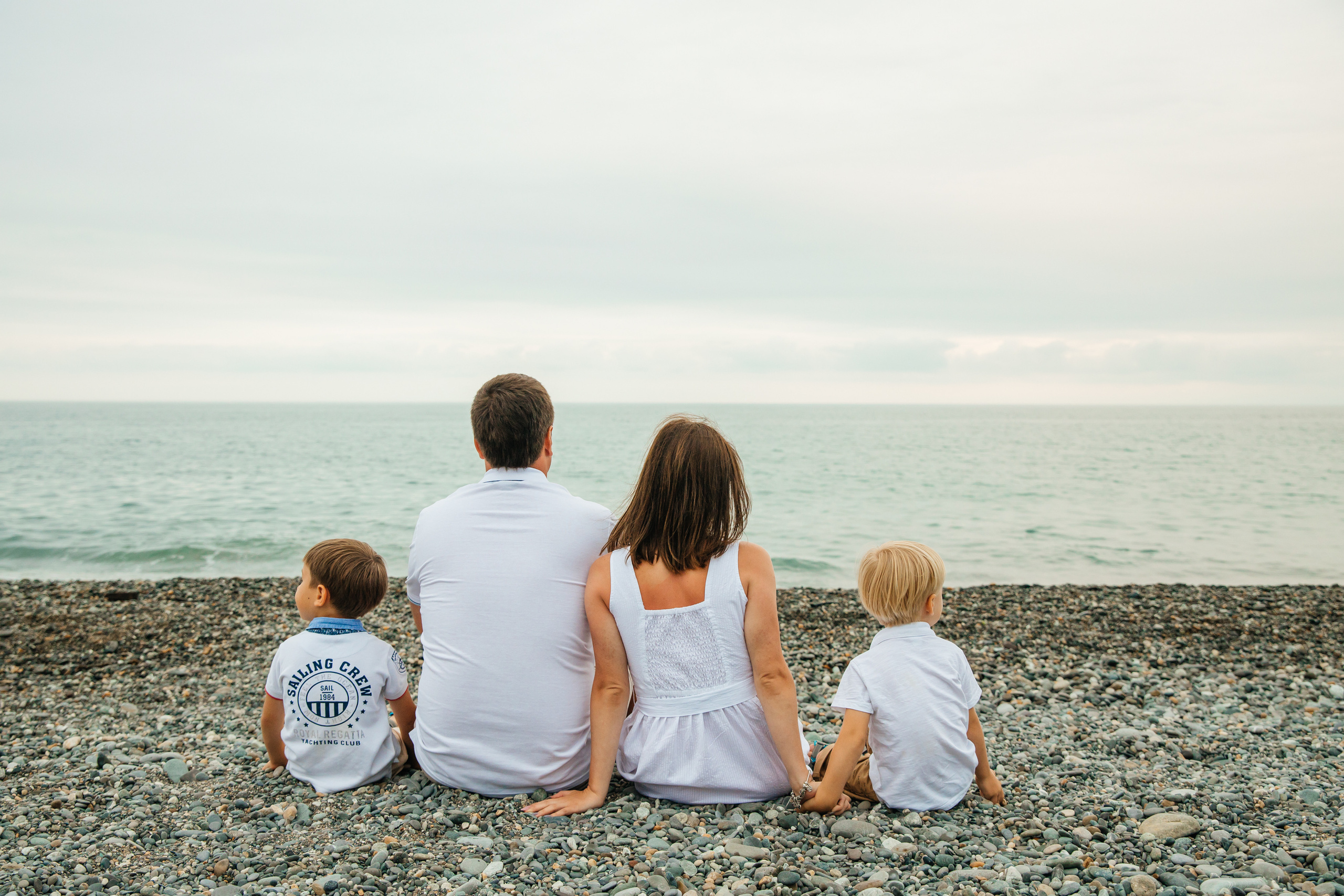Дмитрий, Влада и дети у моря. Фотограф в Сочи. Свадебная видеосъемка Сочи