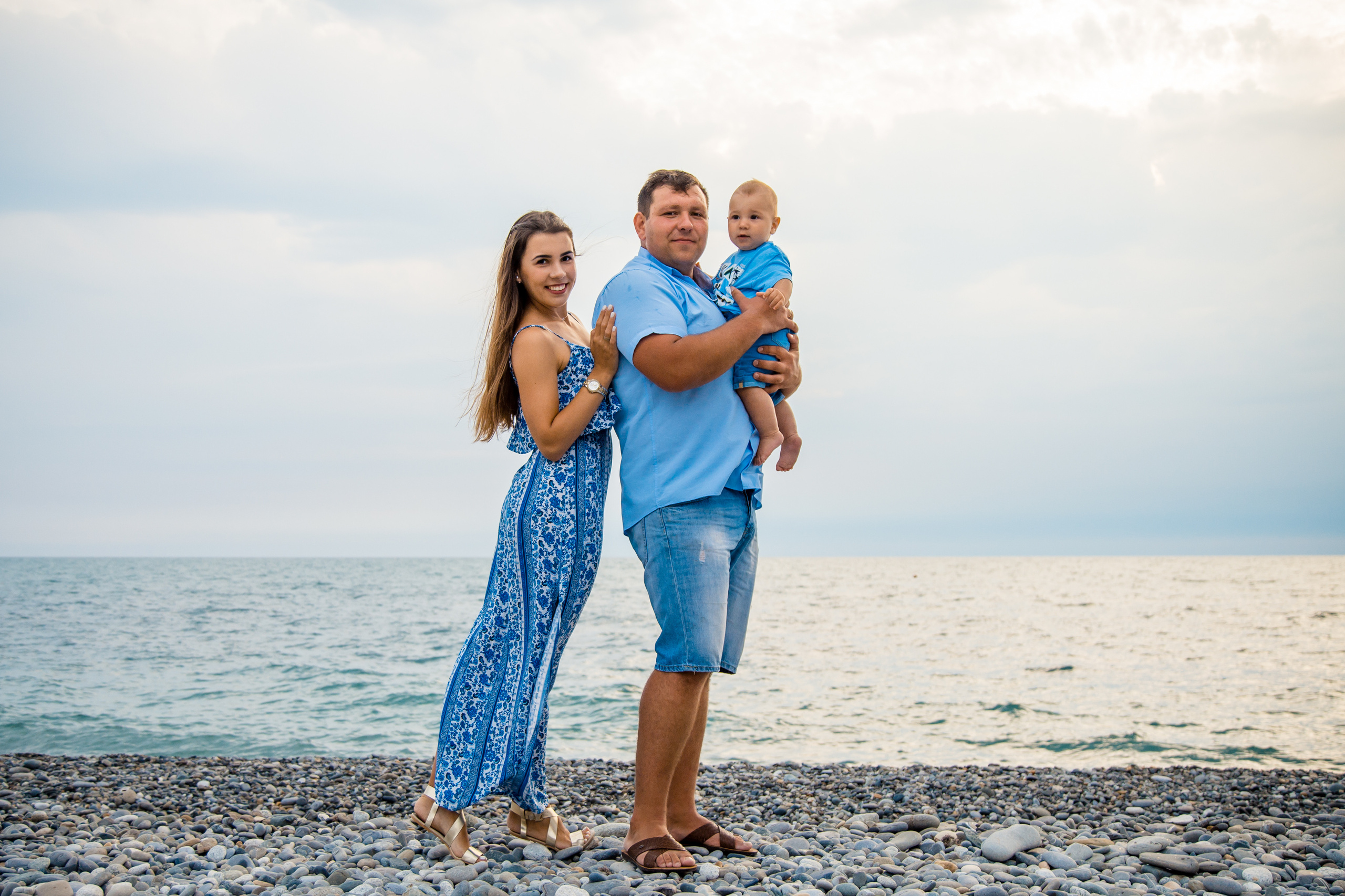 Светлана, Семен и Мирон в Лоо. Фотограф в Сочи. Свадебная видеосъемка Сочи