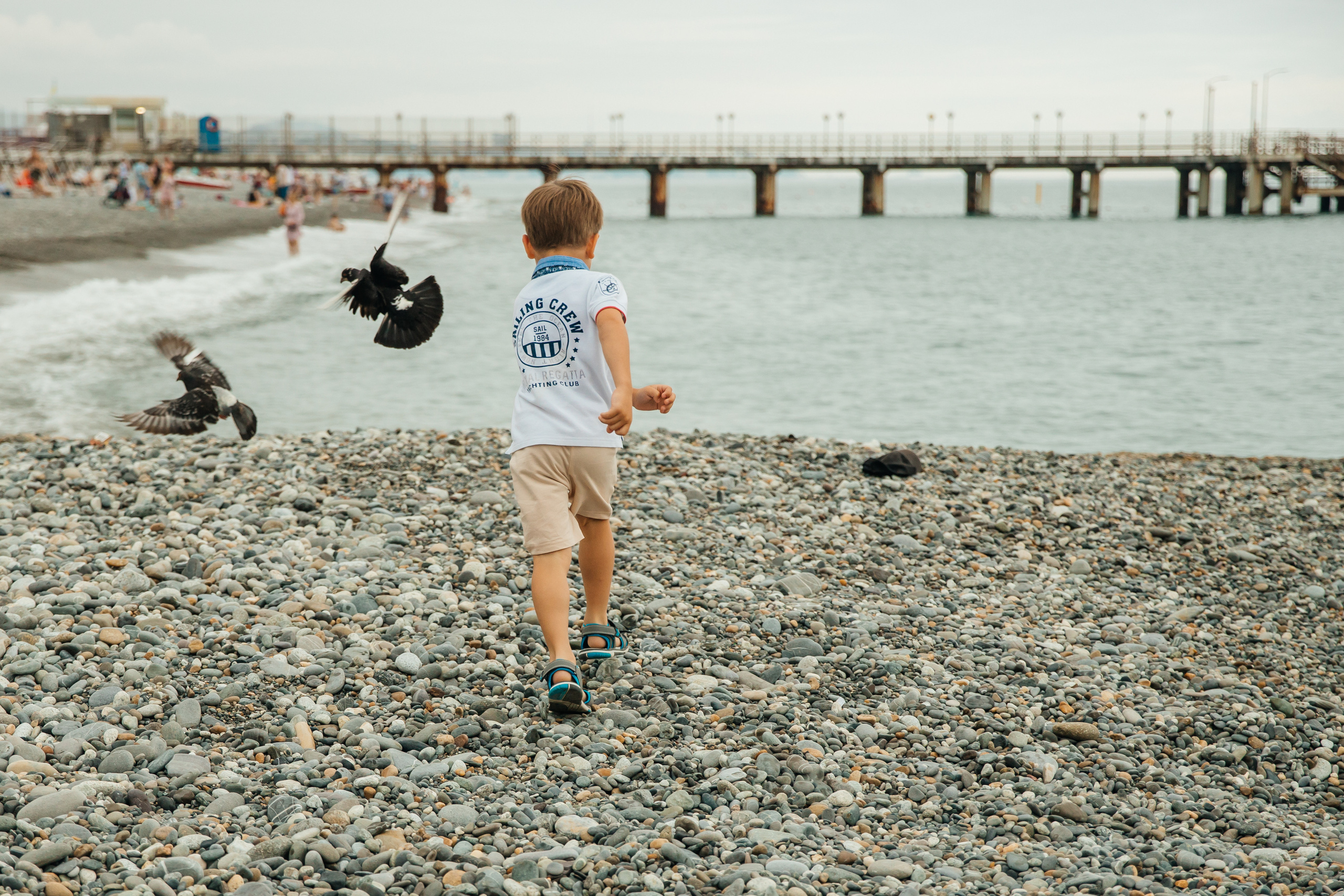 Дмитрий, Влада и дети у моря. Фотограф в Сочи. Свадебная видеосъемка Сочи