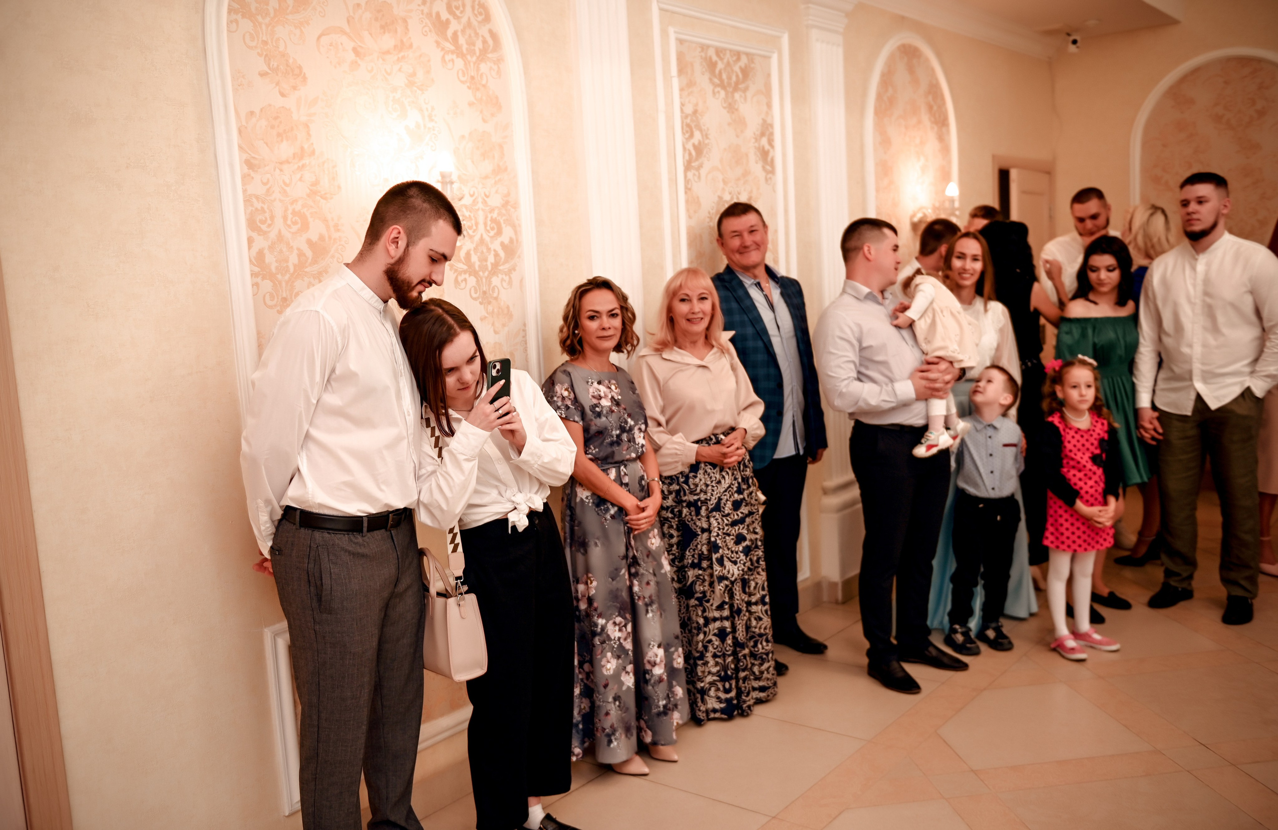 Небольшая часть фото со свадебной съемки Алексея и Даши. Свадебный, семейный, детский, контент фотограф в Омске Максим Ильин