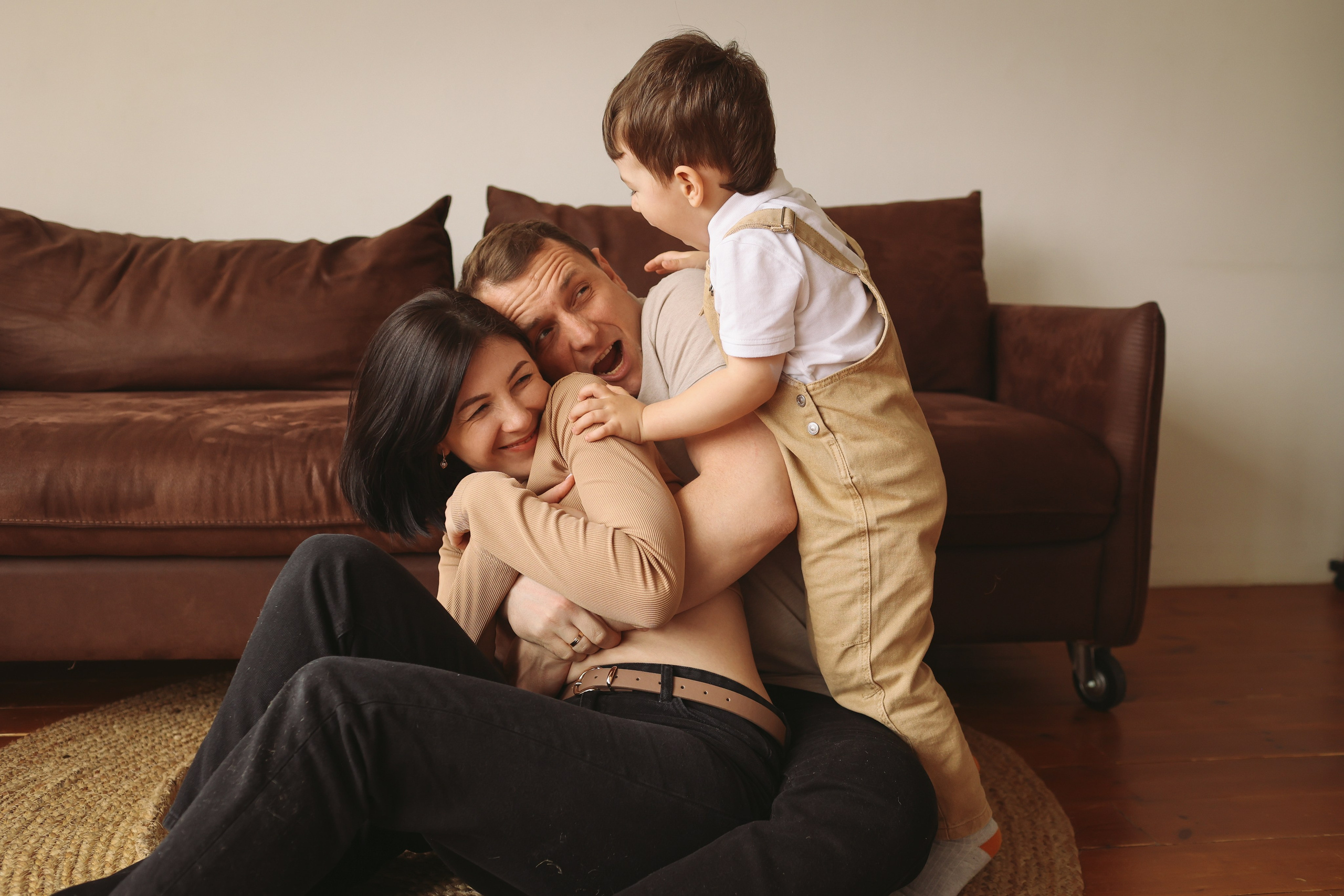 Семейная фотосессия в студии семейная фотосессия в Москве. Фотограф Владимир Москва