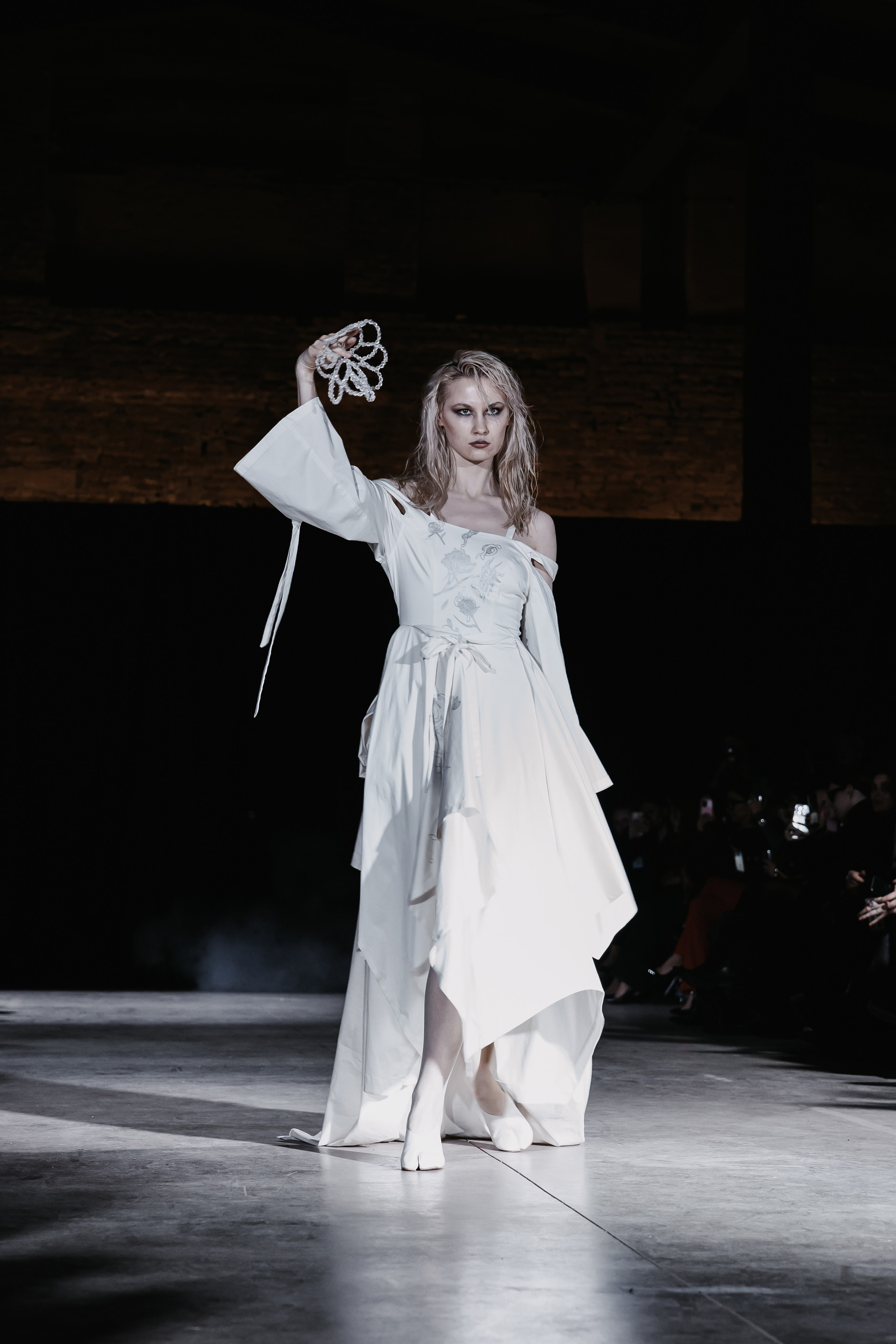 AUXI catwalk андеграунд показ-перфоманс. Фотограф в Санкт-Петербурге Вагнер Юлия