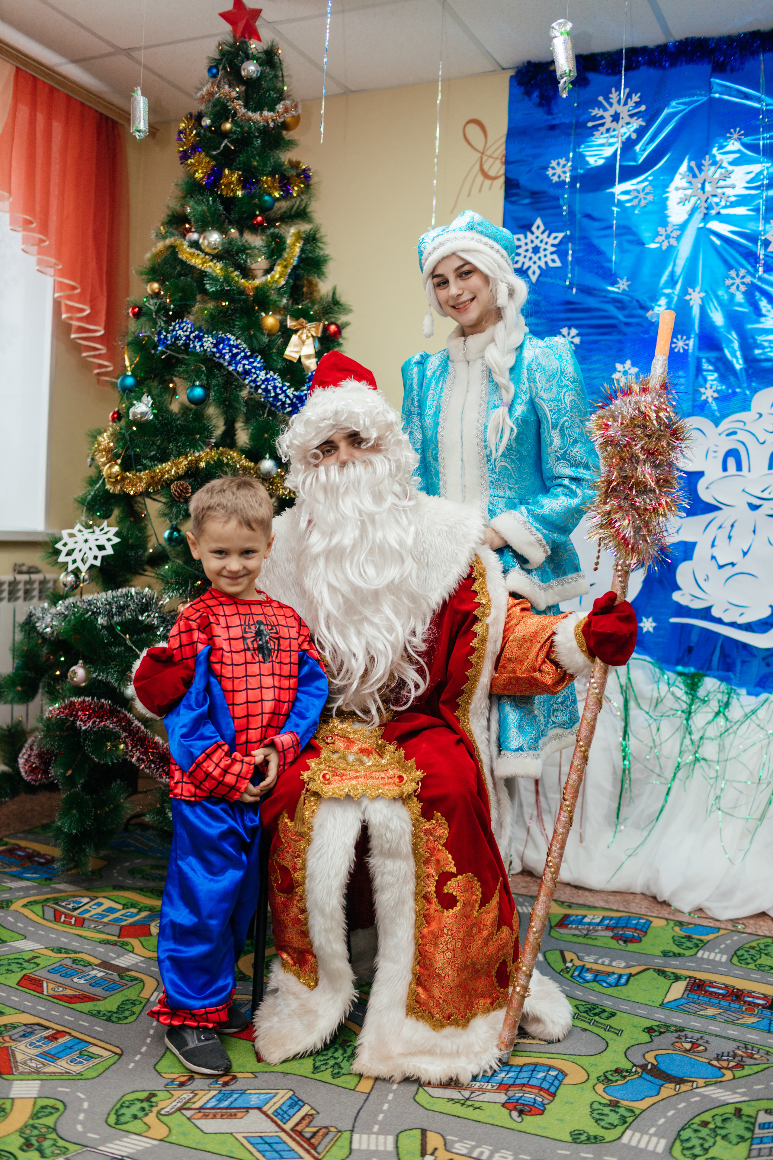 Дет.сад НГ утренник. Свадебный и семейный фотограф в Воронеже Катя Фишка