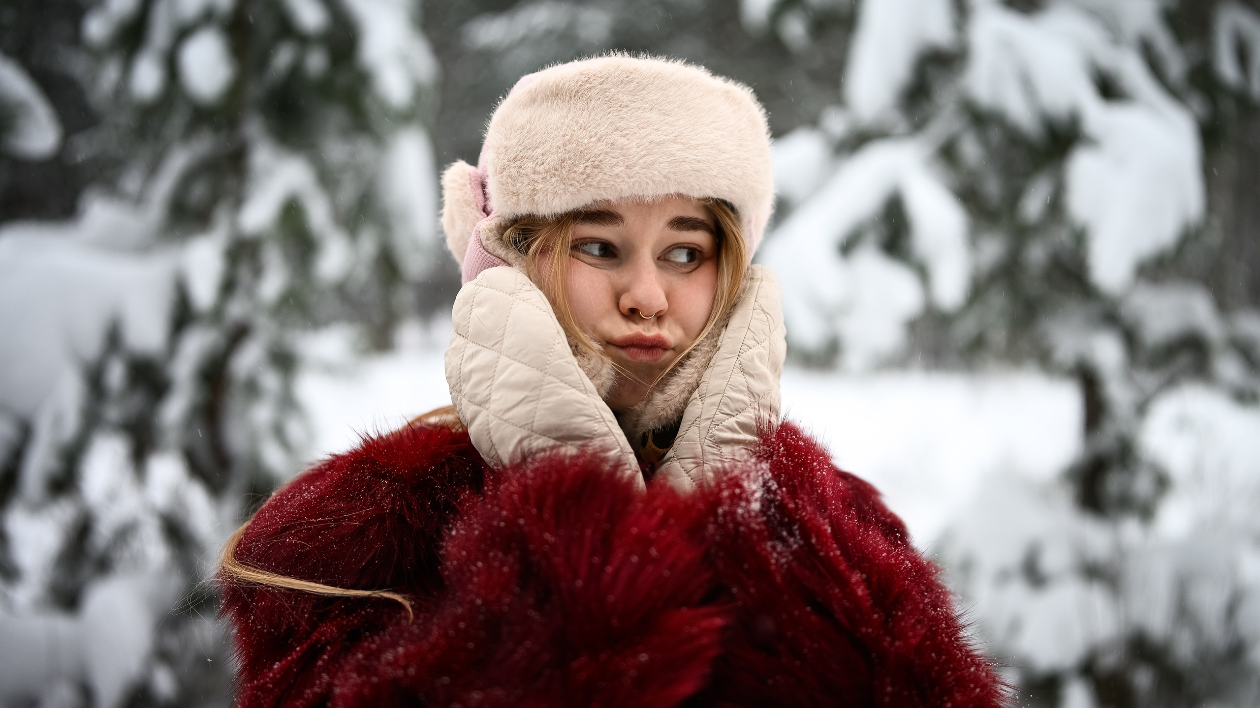 Карина вед. НЮ фотосессия в зимнем лесу Казани