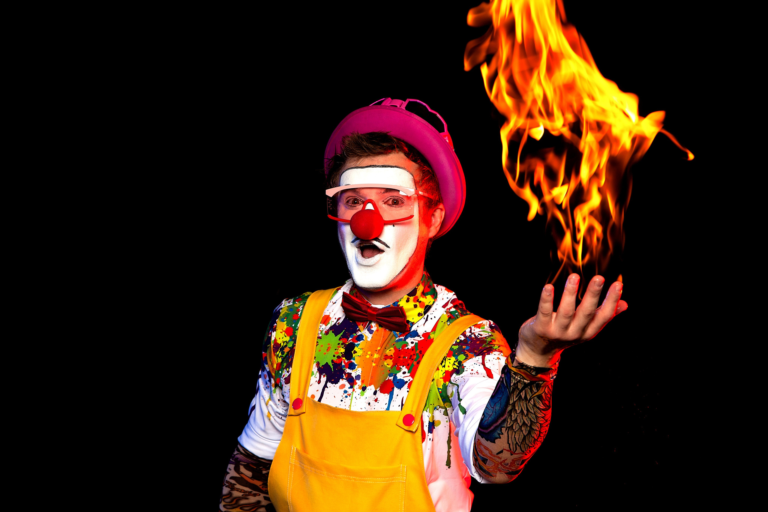 Клоуны — съемка афиши. Двойняшки-фотографы Анна и Анастасия в Санкт-Петербурге