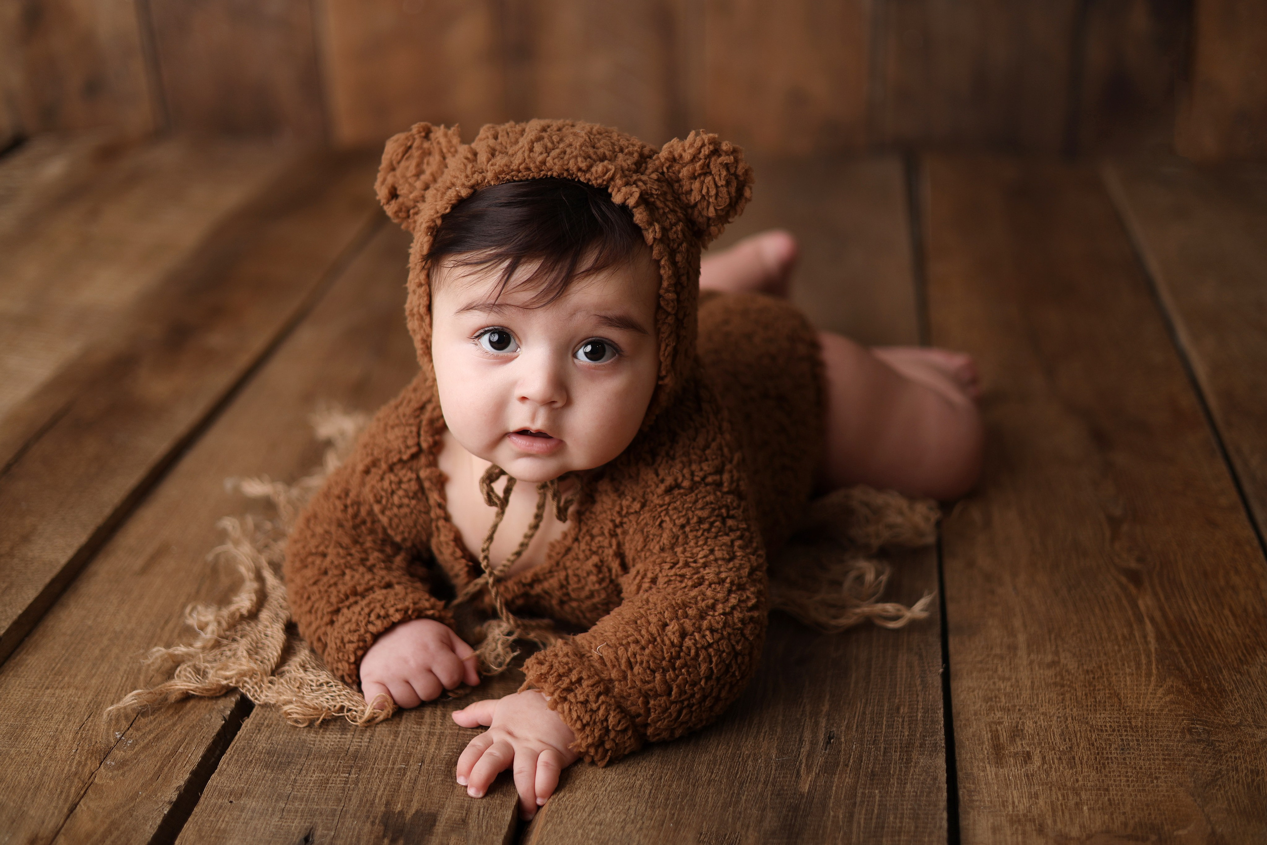 Азнавуру 6 месяцев. Фотограф новорожденных Москва. Ньюборн фотограф Москва