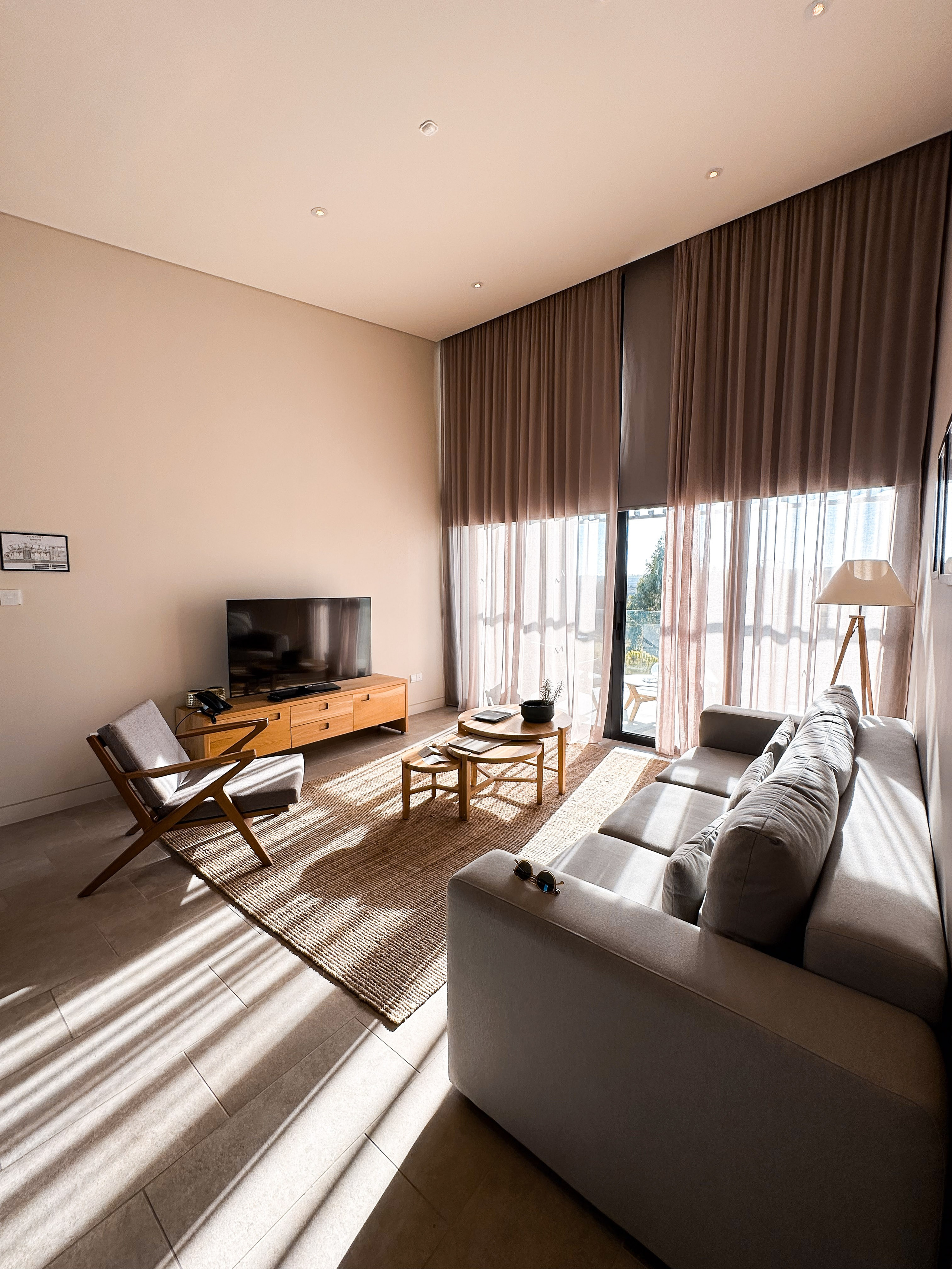 Агенство Недвижимости. Видеограф Добромыслов