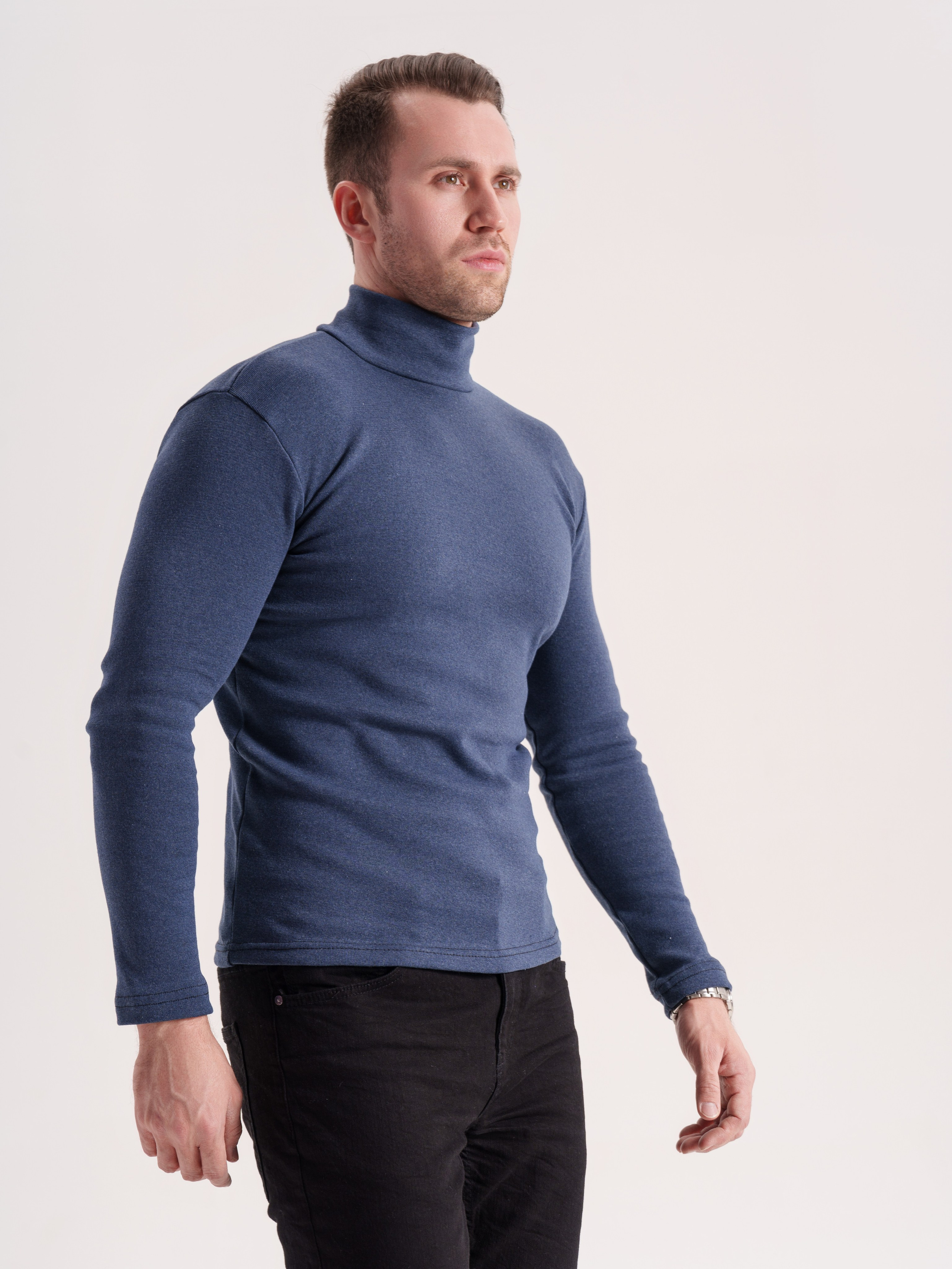 Мужские водолазки для OZON. Портретный и Контент фотограф Григорий Семенов (Grifon) в Ижевске