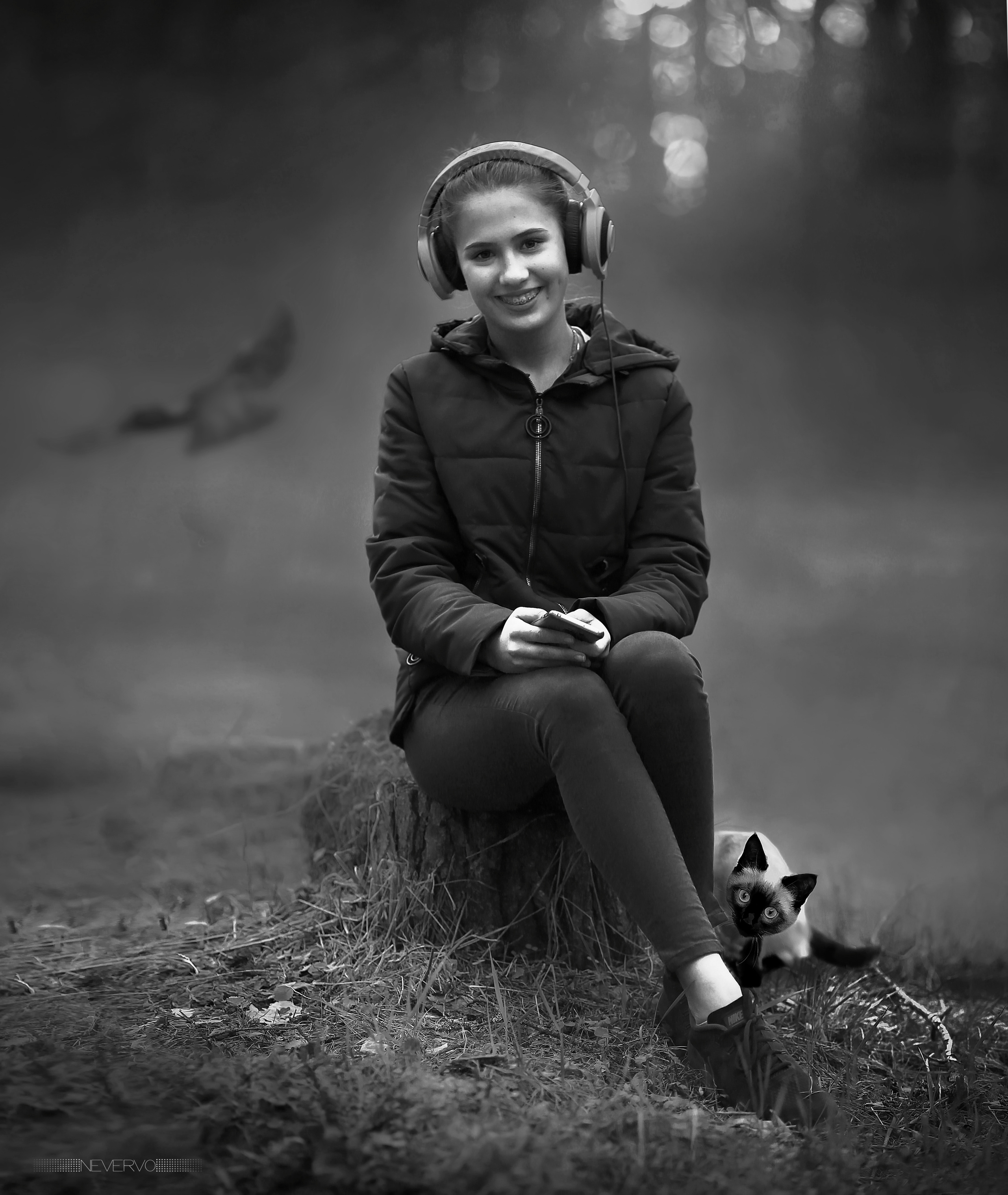 Черно-белая фотосъемка. B&W съемка в Москве. ЧБ фотограф Олег Голишник. Арт-фотограф Олег Голишников. Творческая мастерская