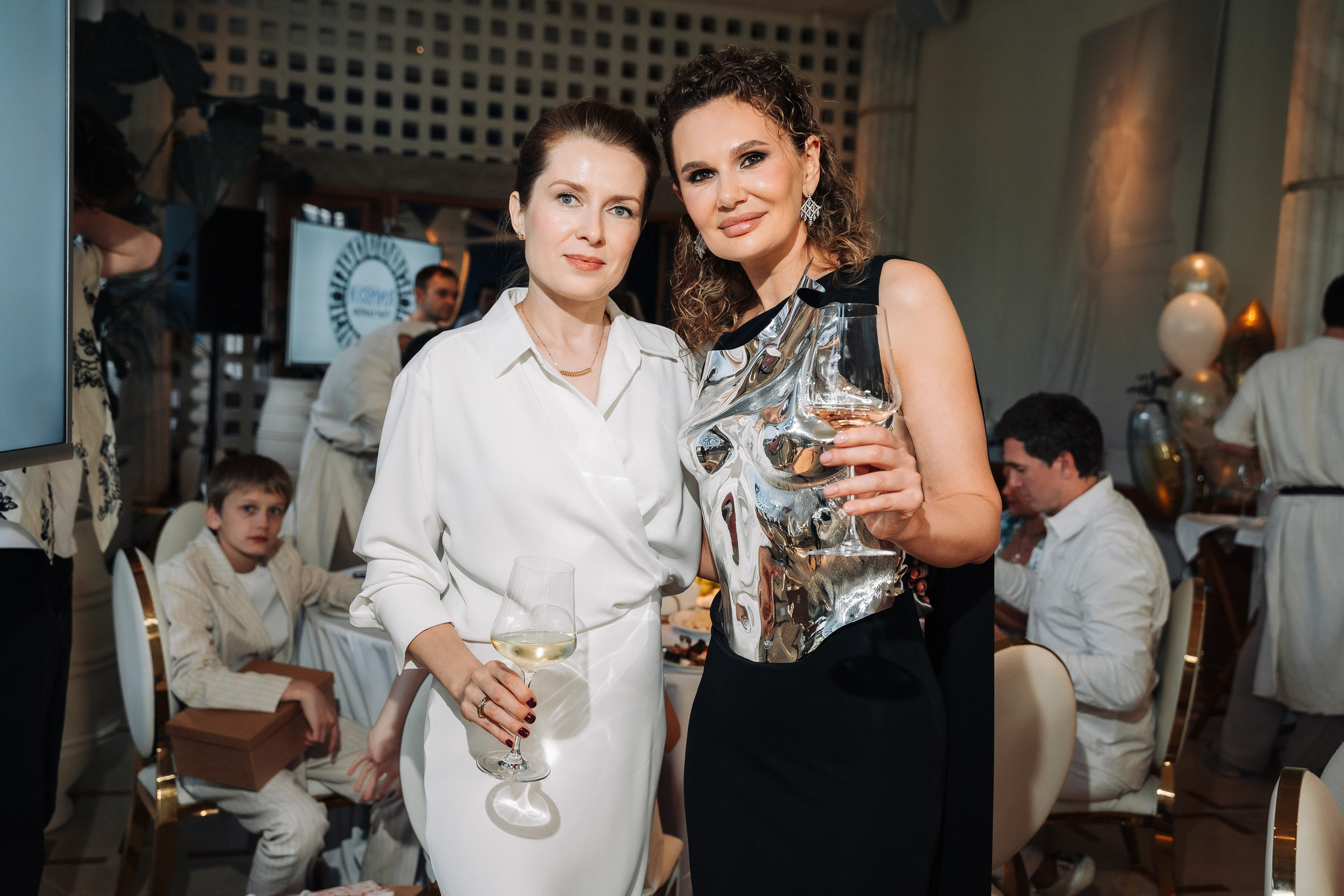 Welcome в ресторане PAFOS. Свадебный и семейный фотограф в Москве и МО Геннадий Туманцев