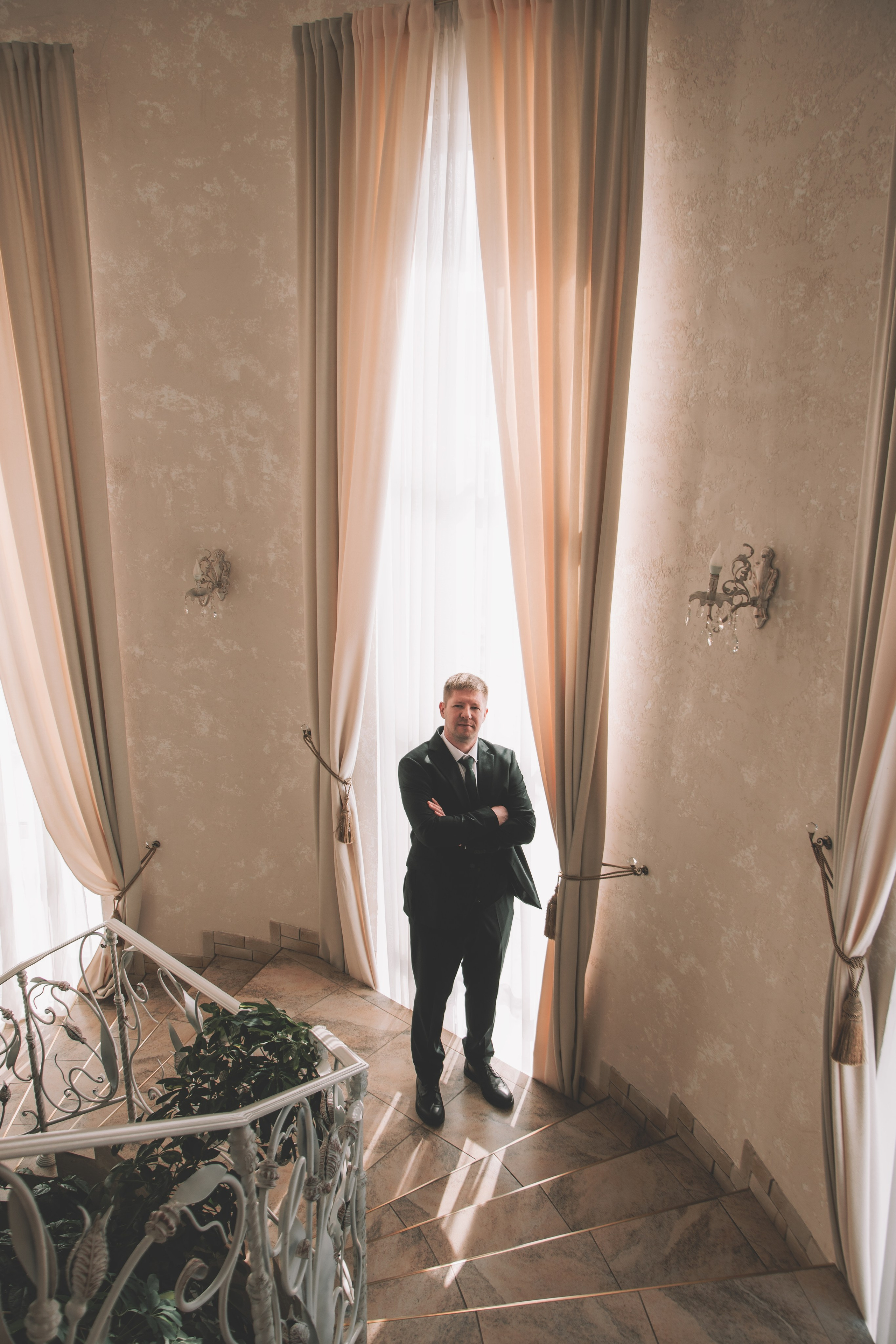 26.04.2025 (Фотосессия, роспись в Онии + фото с банкета). Семейный и свадебный фотограф Губкинский и Ставрополь