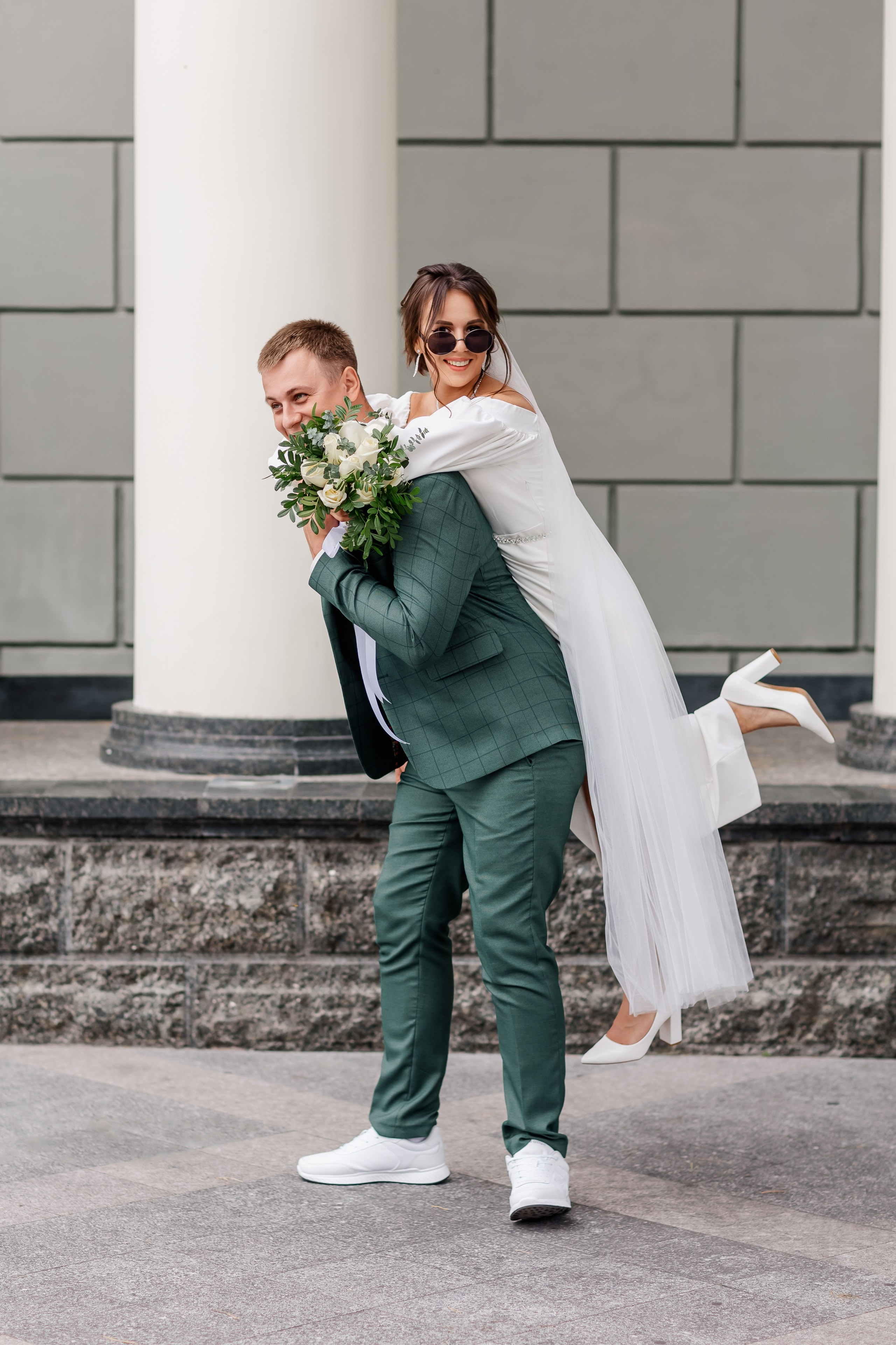 Олег и Юлия. Свадебная прогулка. Свадебный фотограф в Хабаровске