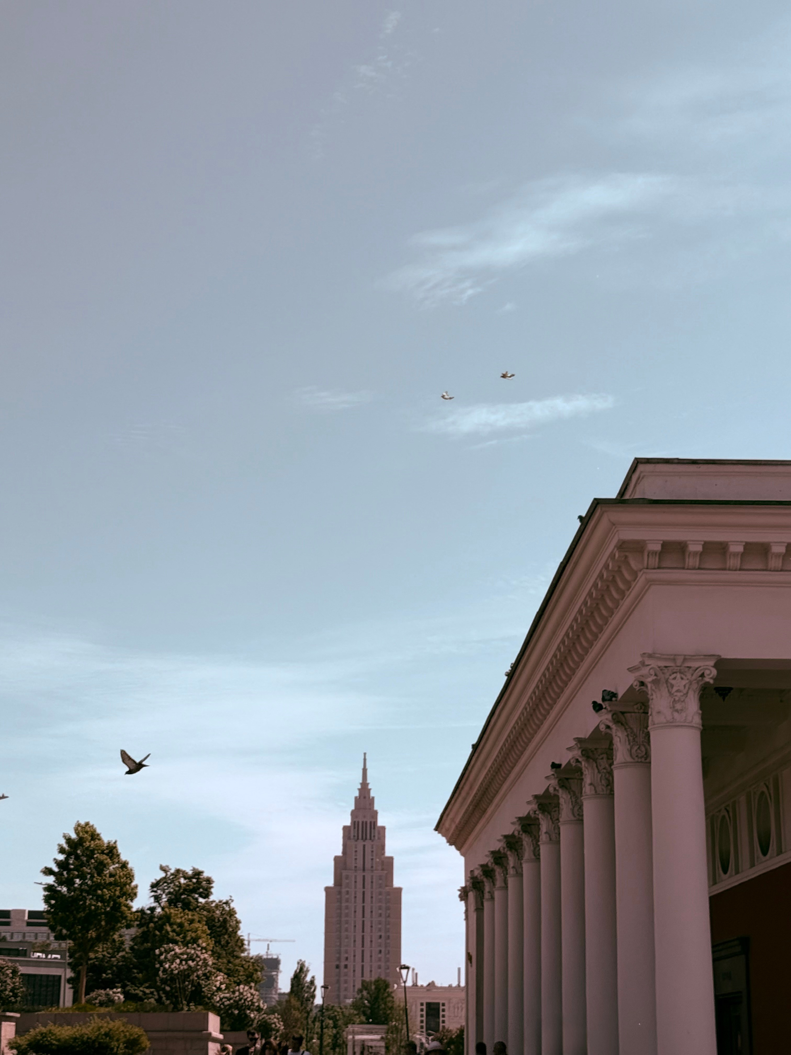 Храмы и здания. Фотограф и художник в Москве Евгения Нюнина
