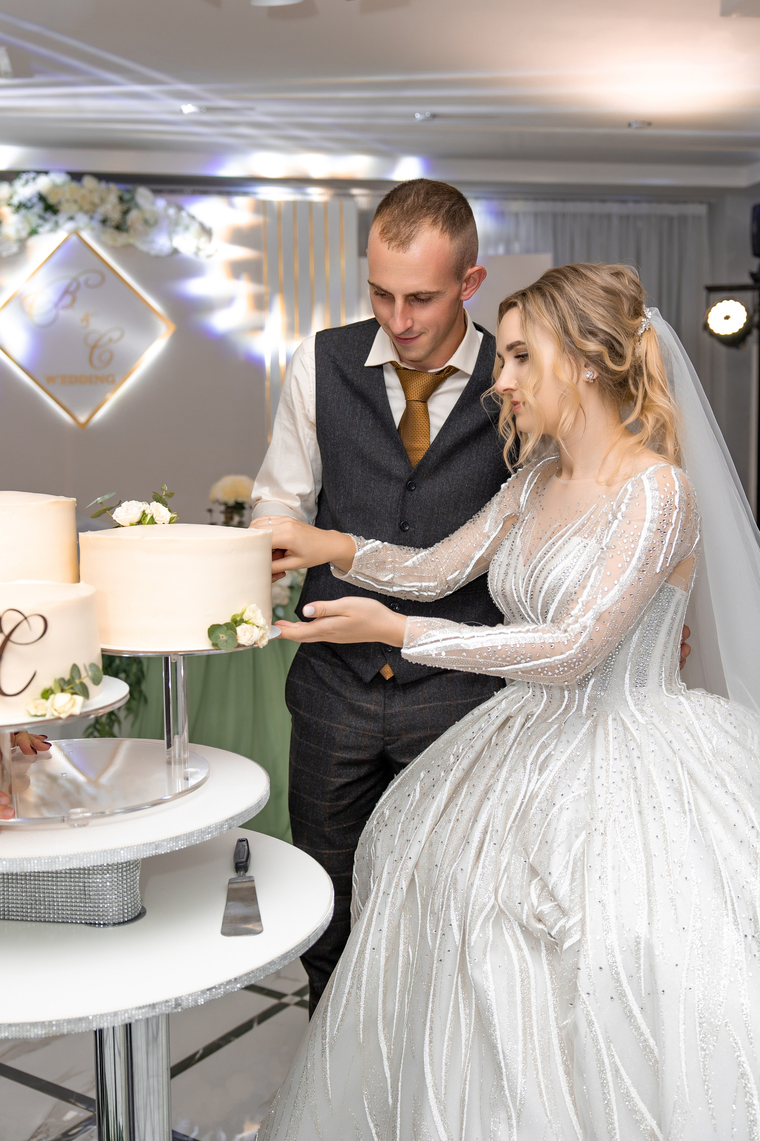 Виталий и Софья. Видеосьемка, фотосьемка свадеб, юбилеев, утренников в Краснодарском кр