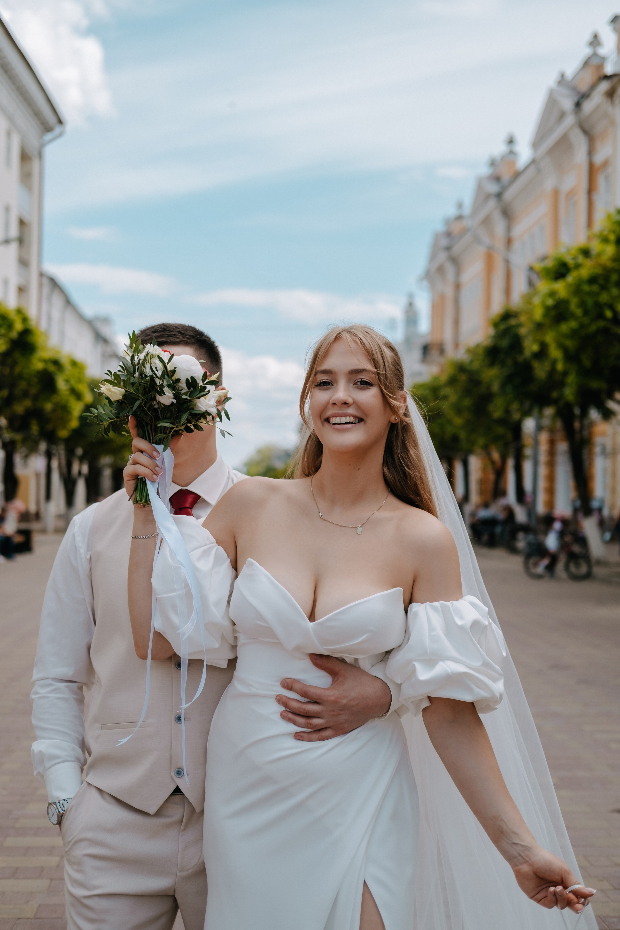 Побежали через фонтан?. Фотограф Москва, Смоленск