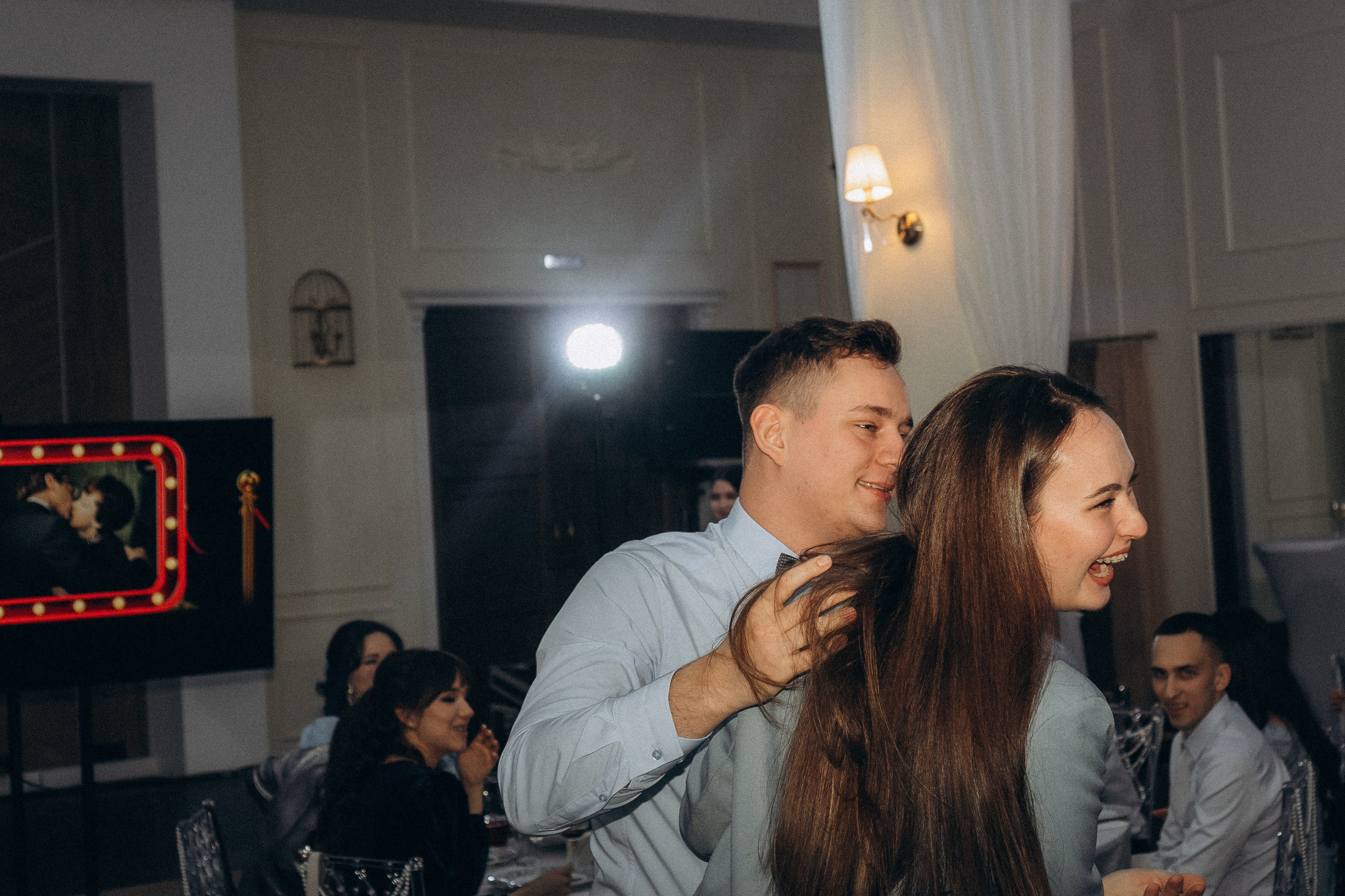 СЬЕМКА СВАДЕБНОГО БАНКЕТА (СНЯТО В СИБИРЕ В НИЖНЕВАРТОВСКЕ). Профессиональный фотограф, Санкт-Петербург — Виктория Богомолова