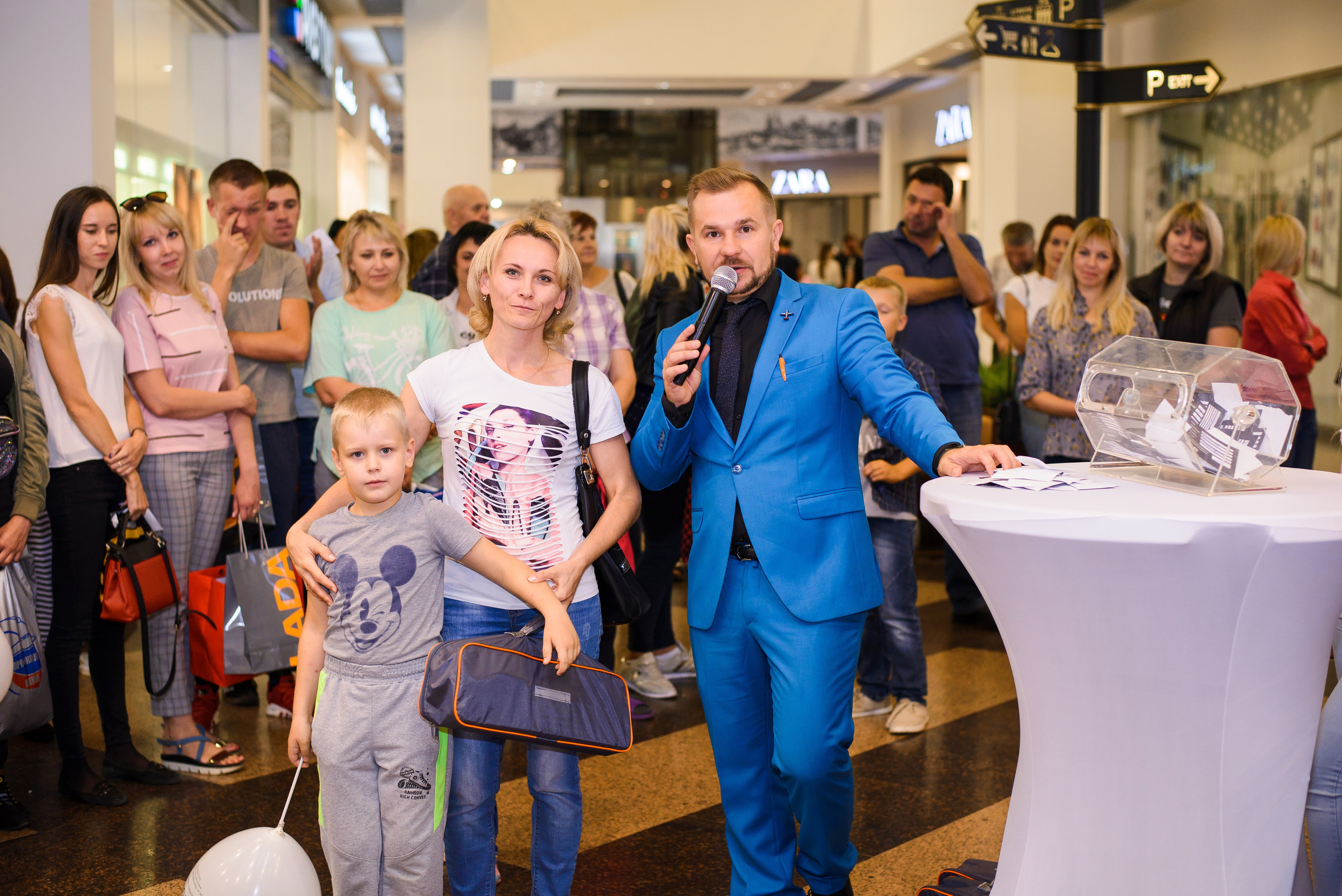 Трц Европа, презентанция Lada. Фотограф в Москве Казакова Анна
