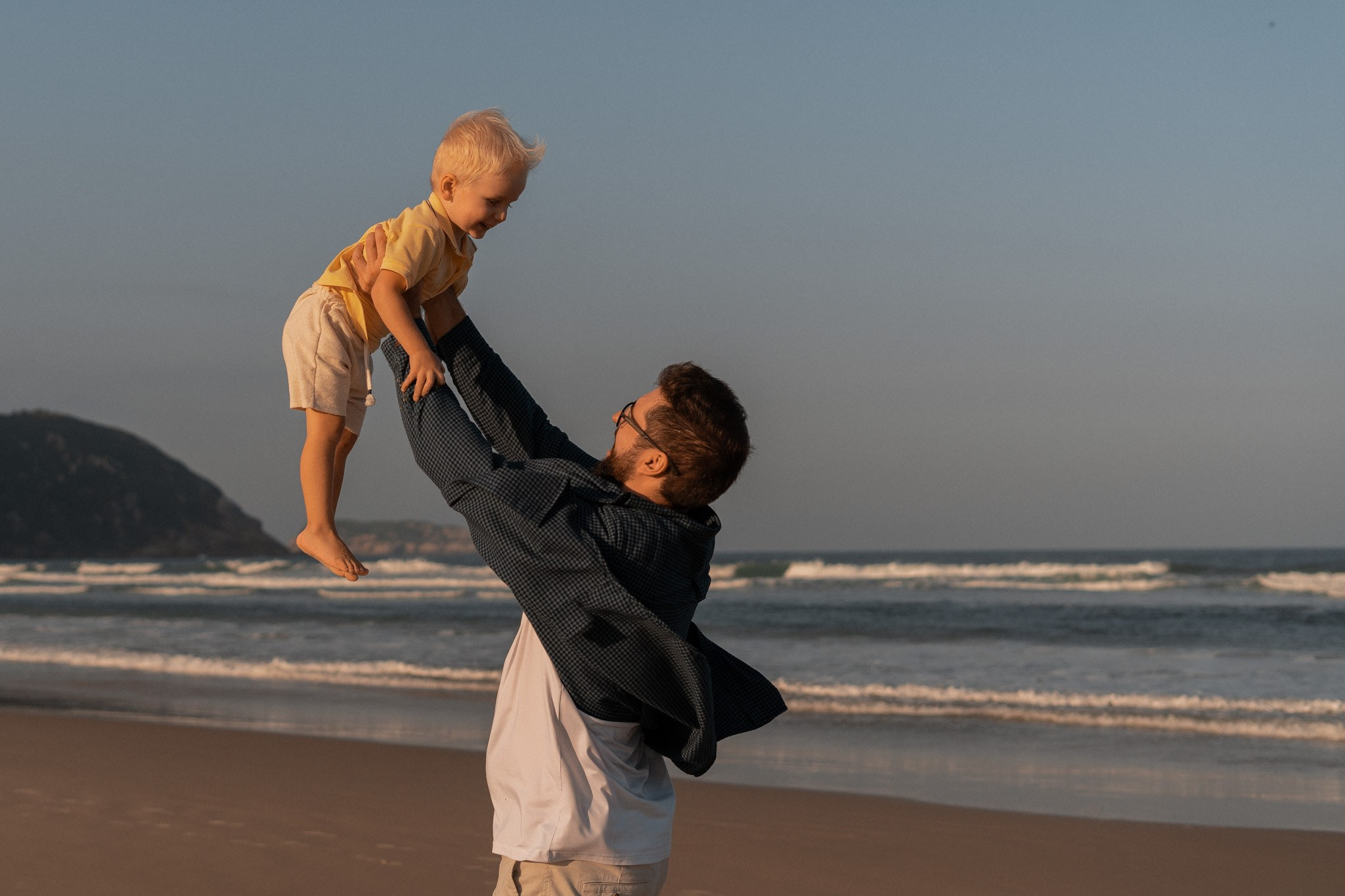 Алина, Кирилл и Максим. Русский фотограф во Флорианополисе | Лена Муни | Беременность, новорожденные, семья