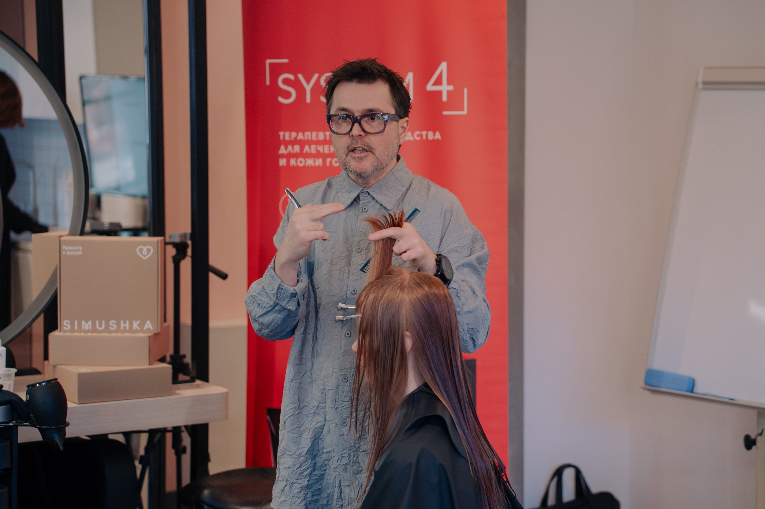 Мастер класс по стрижкам от Олега Курникова. Портретный и репортажный фотограф в Санкт-Петербурге Максим Пашков