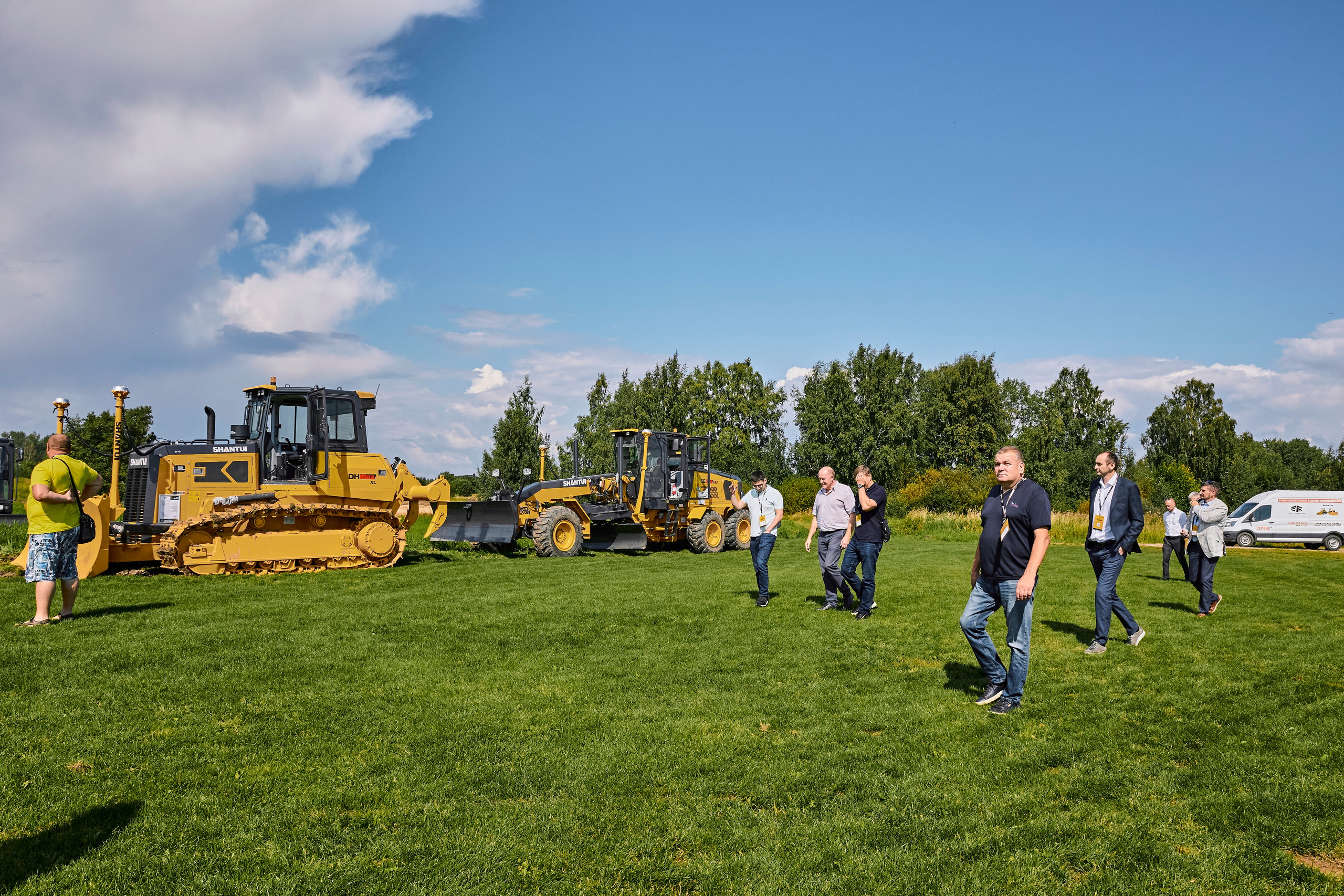 Презентация спец. техники Shantui. Фотограф Александра Иванова