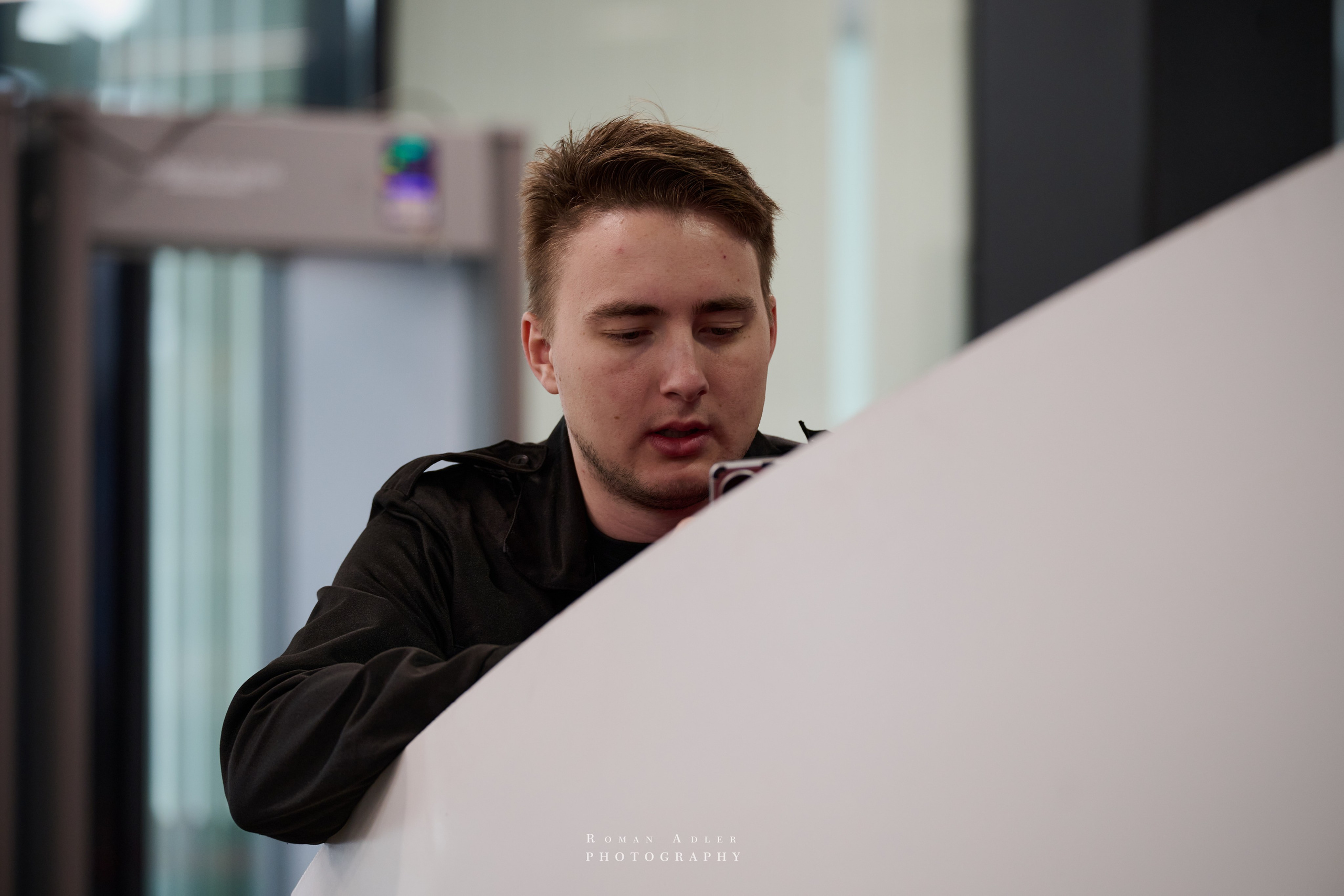 Репортаж со съёмок фильма «Своя в доску». Фотограф Роман Адлер