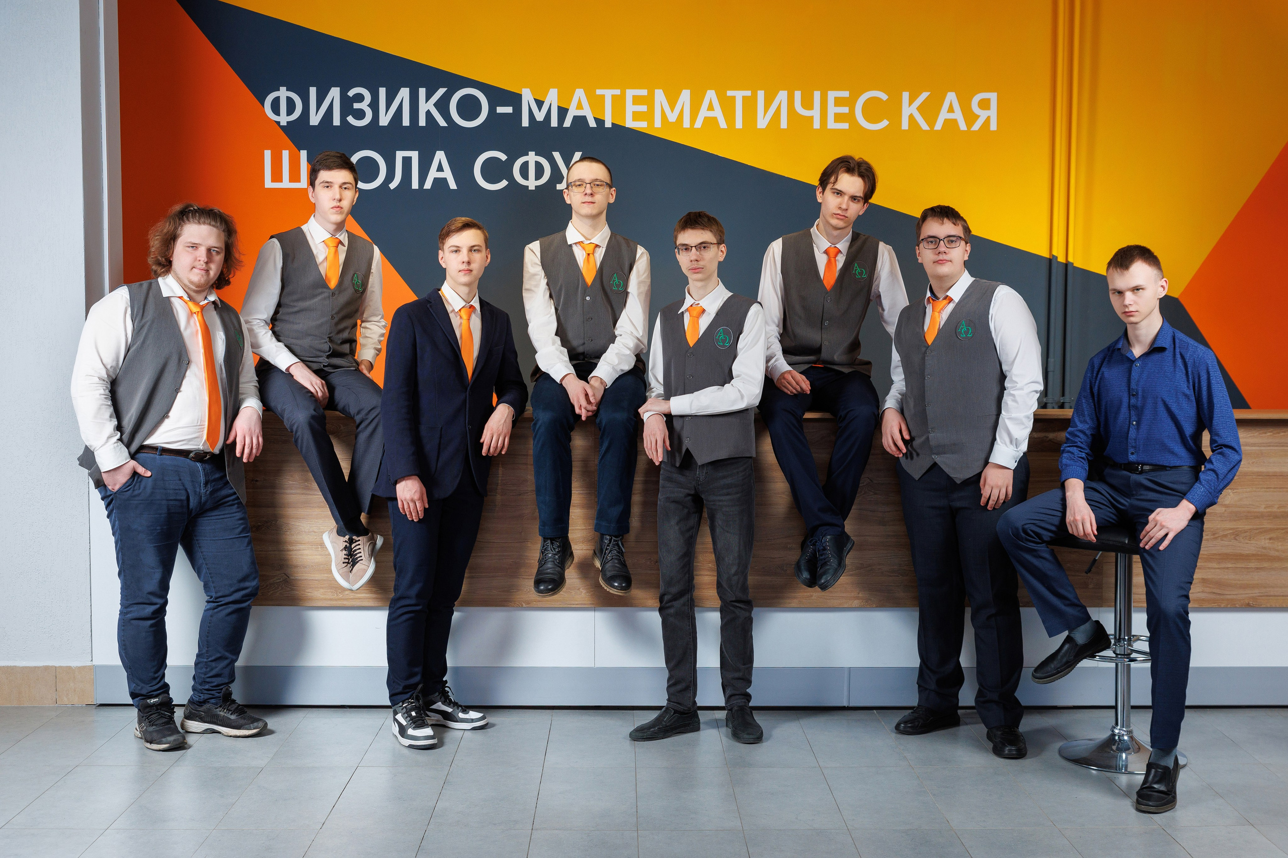 ФОТОКНИГИ от 990 рублей |. Выпускные альбомы Красноярск