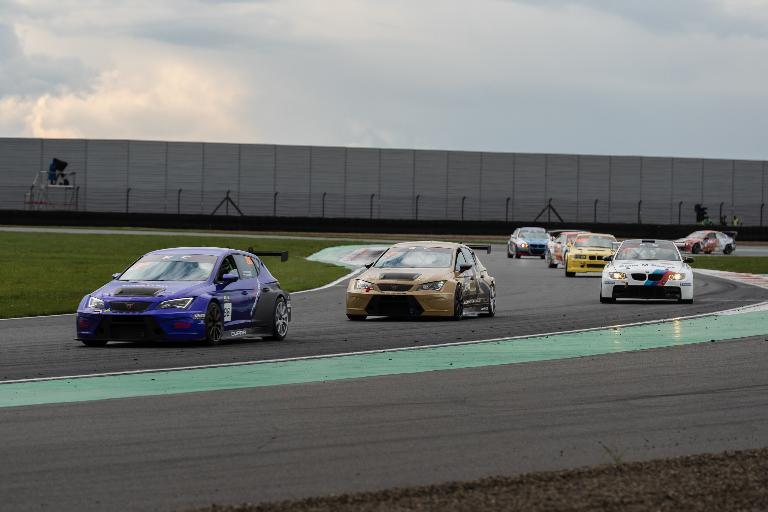 Фото четвертого этапа Российской серии гонок на выносливость. Фотограф Николай Прокофьев модельные тесты в Москве