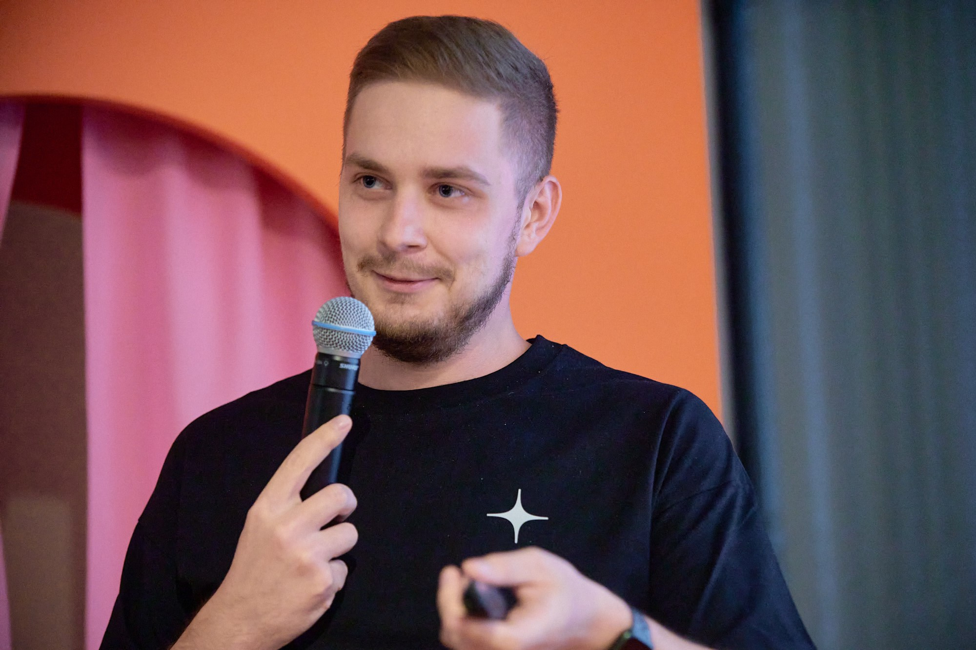 День программиста в Дзене. Репортажный фотограф в Москве Вадим Францев