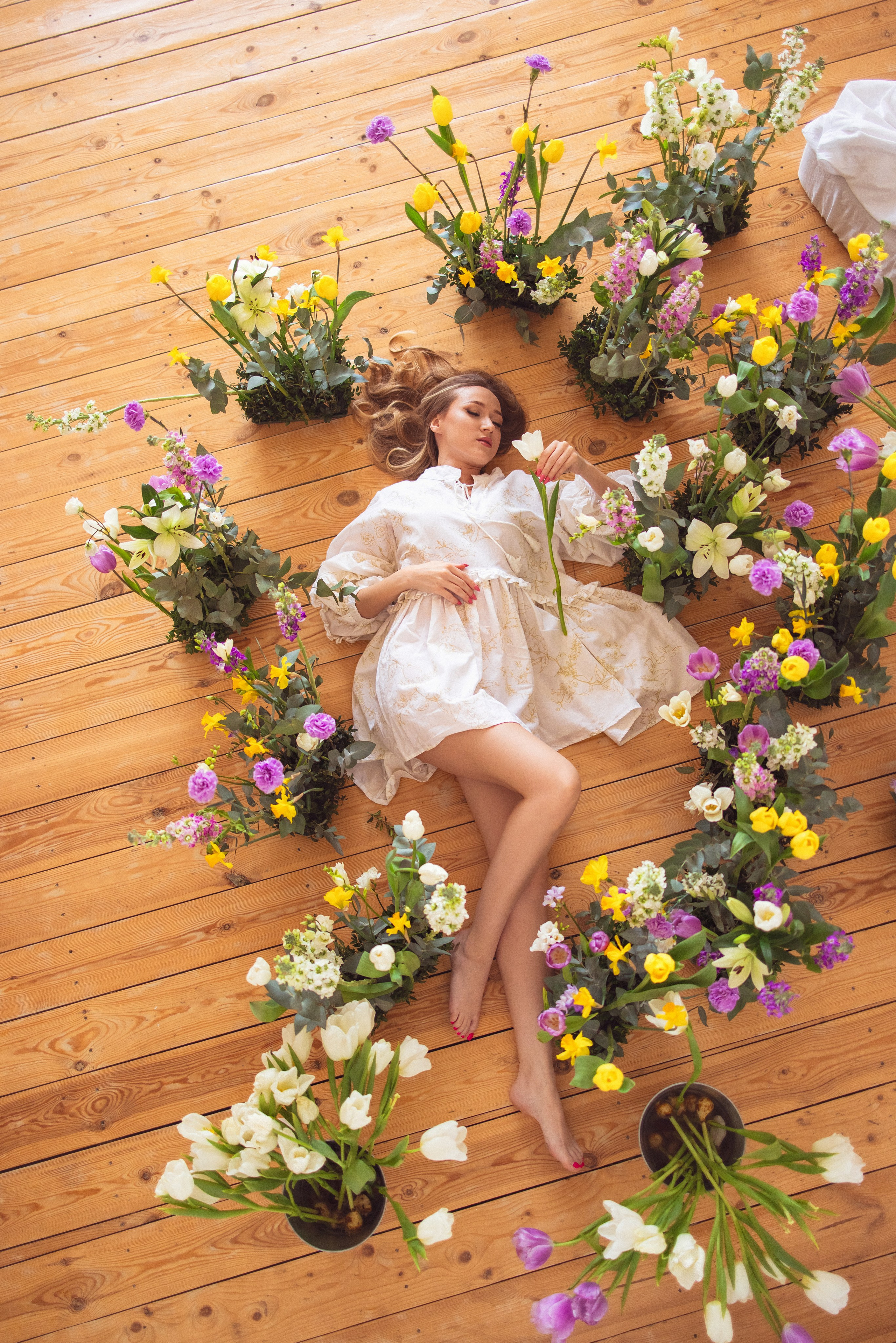 Весенняя фотосессия с цветами в Краснодаре. Семейный и детский фотограф в Краснодаре Анна Трашкова
