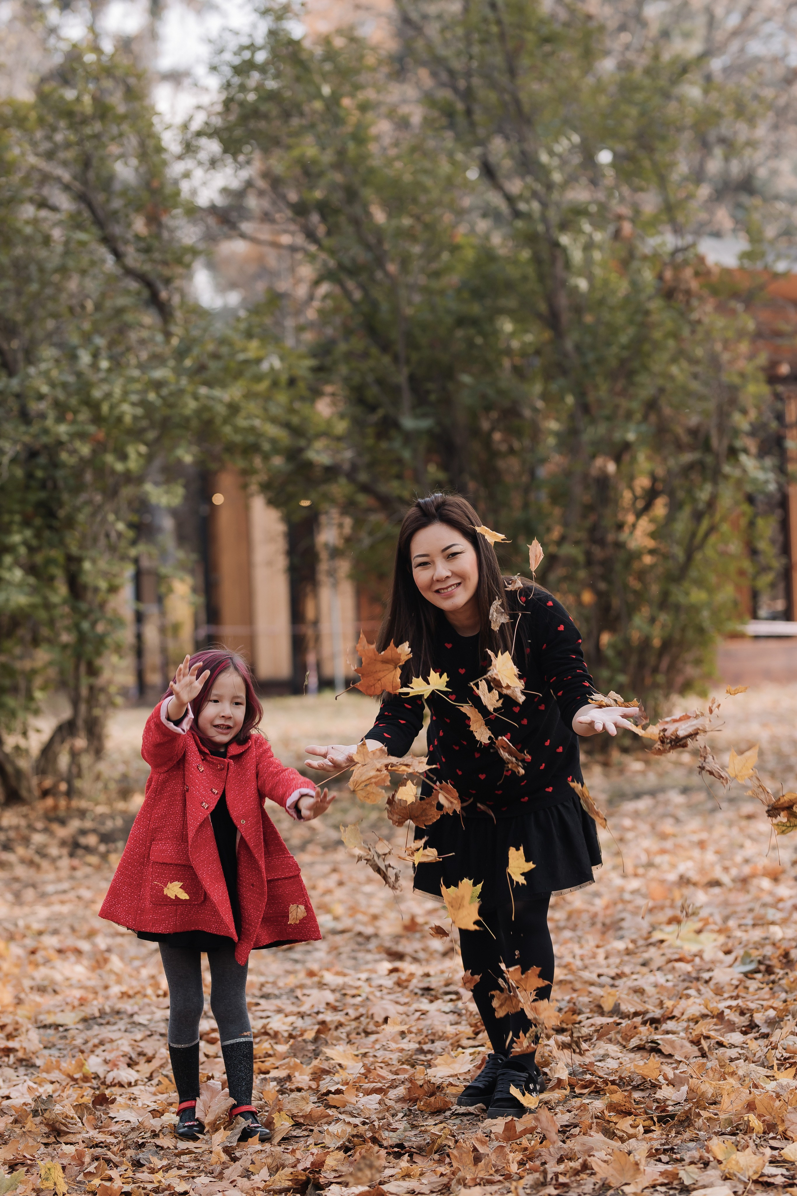 Свадебный и семейный фотограф в Алматы Laura Dosmann
