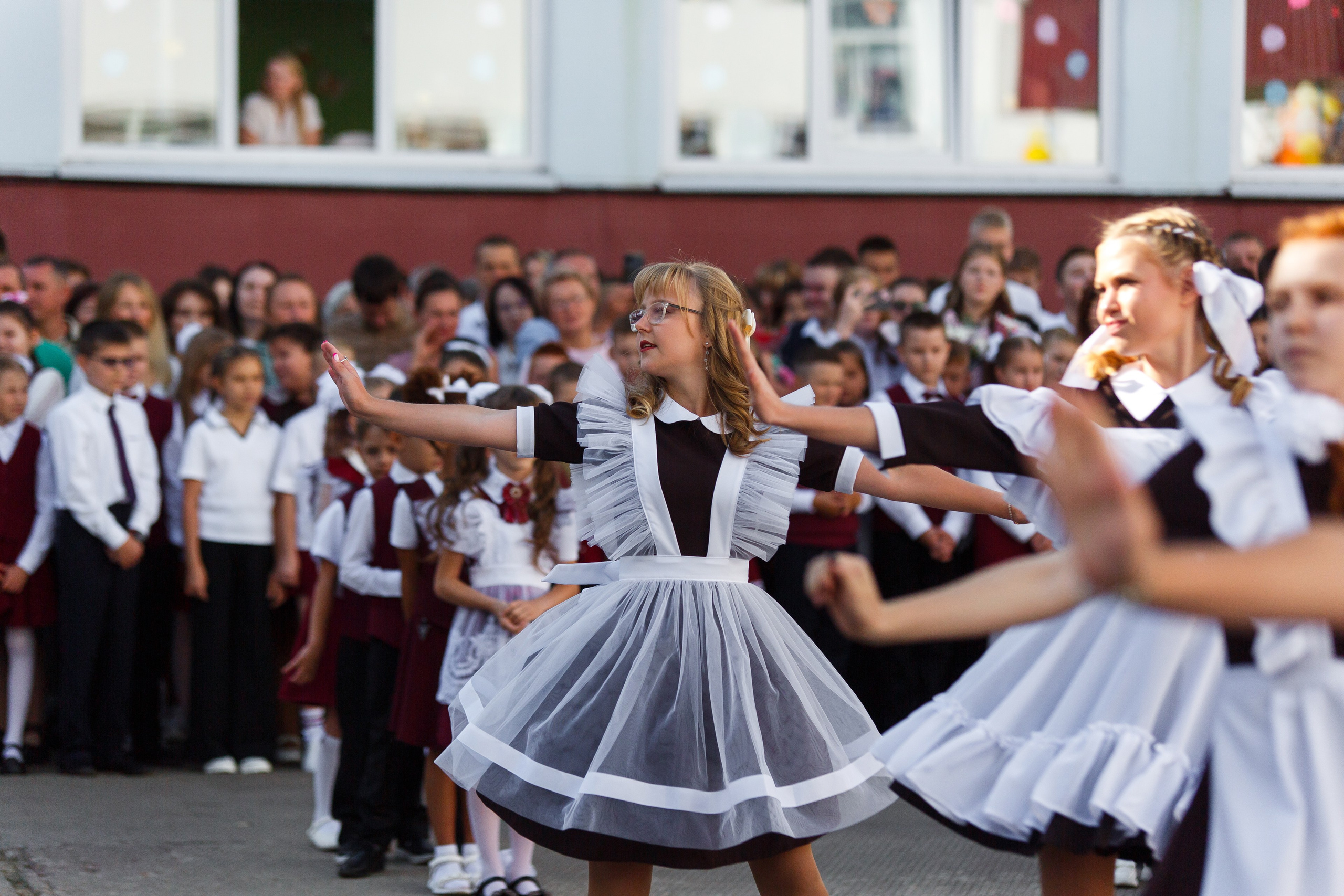 01 СЕНТЯБРЯ 2024 (МБОУ г. Мценска «Средняя школа № 9»). Профессиональный фотограф в Мценске и Орловской области