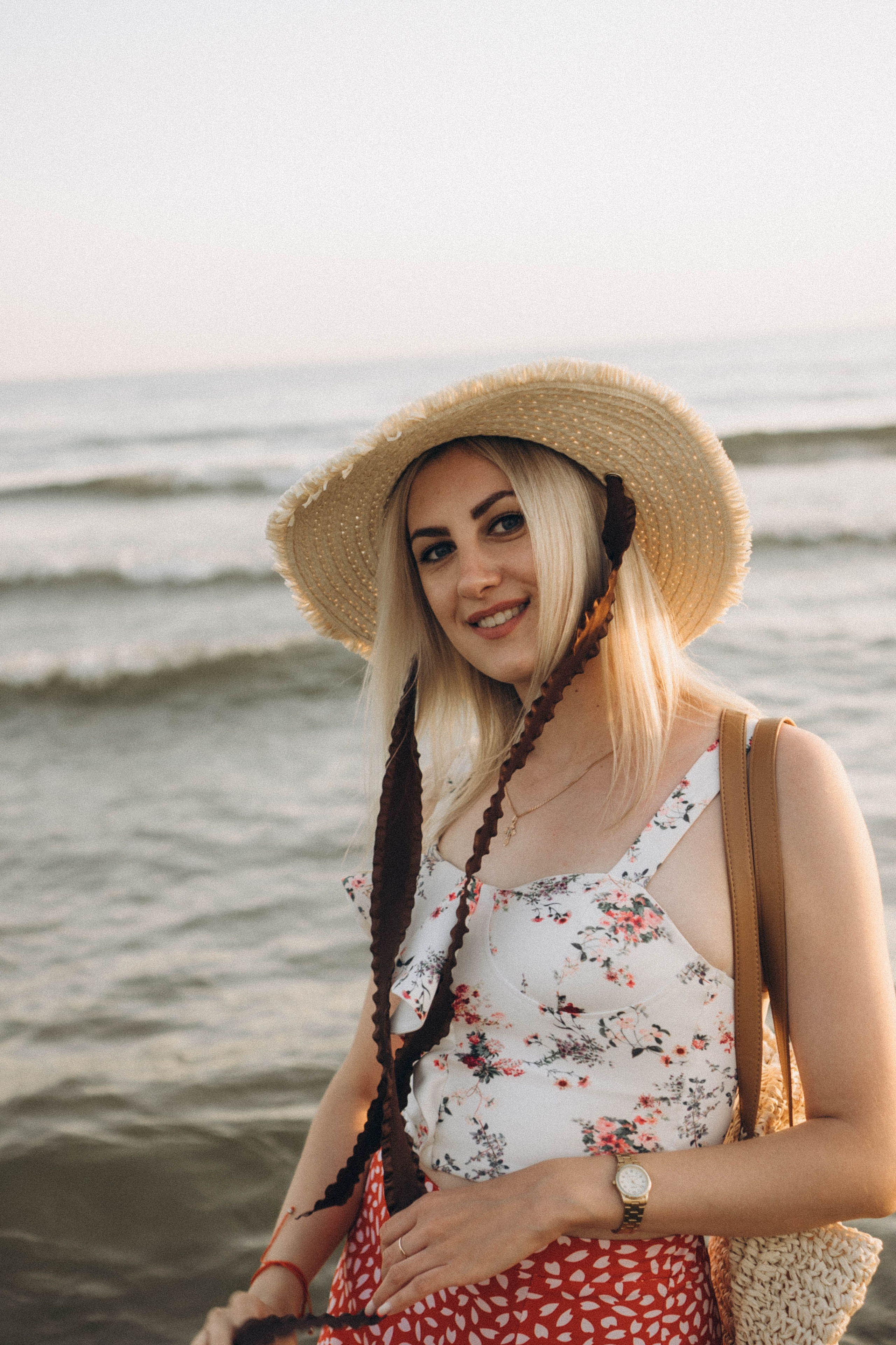 Июльский вечер на берегу черного моря. Профессиональный фотограф, Санкт-Петербург — Виктория Богомолова