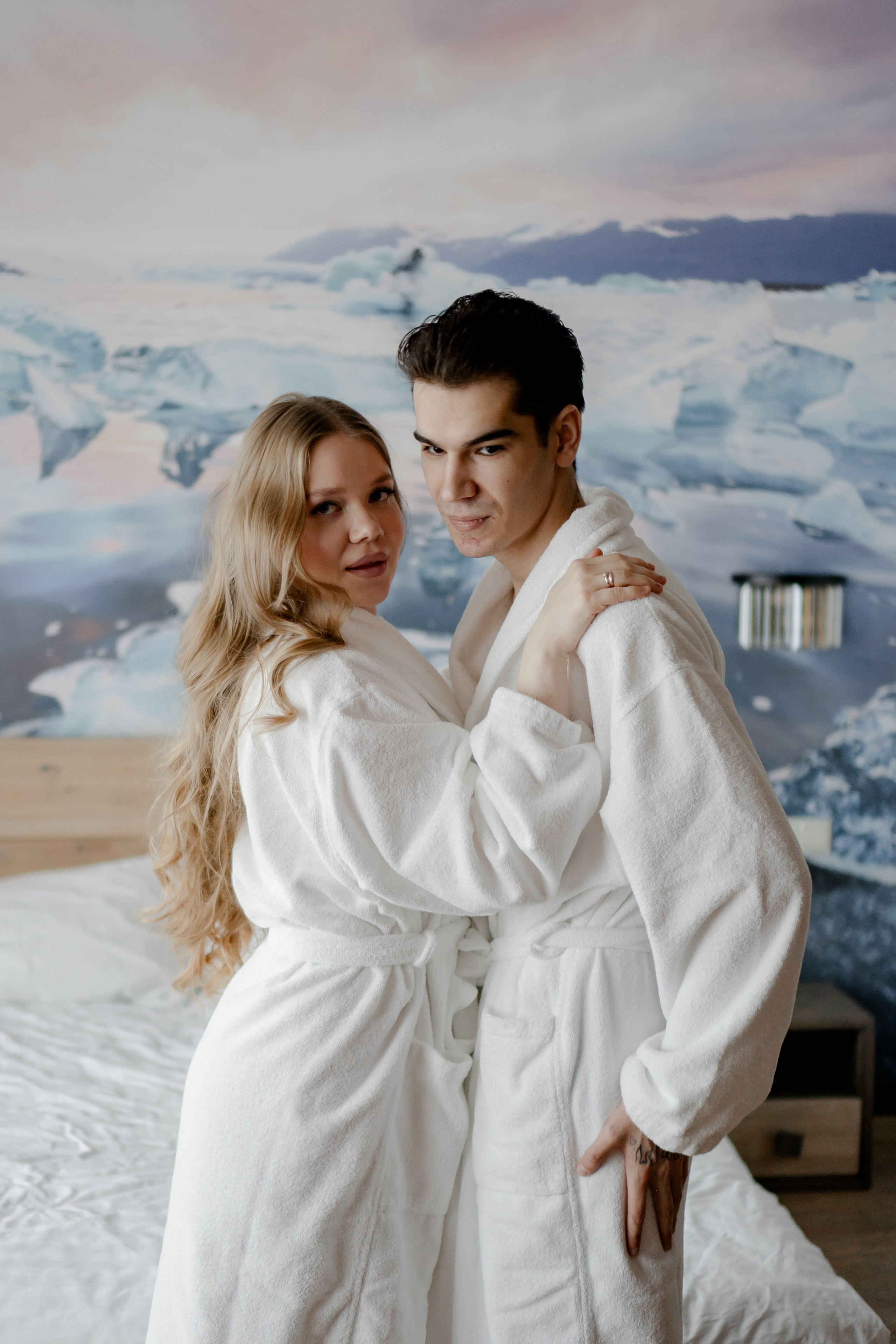 СВАДЕБНАЯ СЬЕМКА СБОРОВ В ОТЕЛЕ И ВЫЕЗД НА ЦЕРЕМОНИЮ (СНЯТО В СИБИРЕ В НИЖНЕВАРТОВСКЕ). Профессиональный фотограф, Санкт-Петербург — Виктория Богомолова