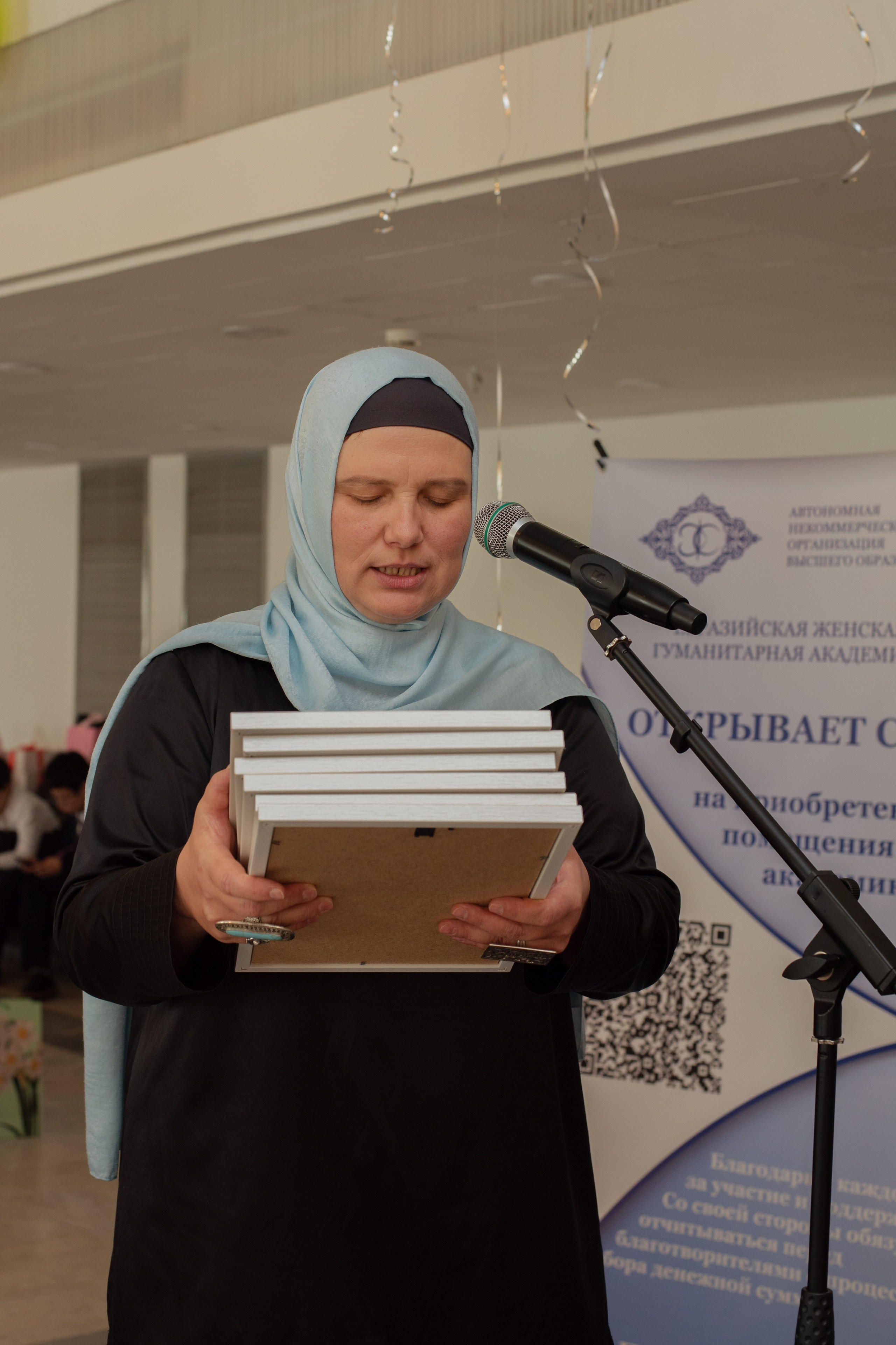 Выпускной в Евразийской женской гуманитарной академии. Лина Курочка — ваш фотограф