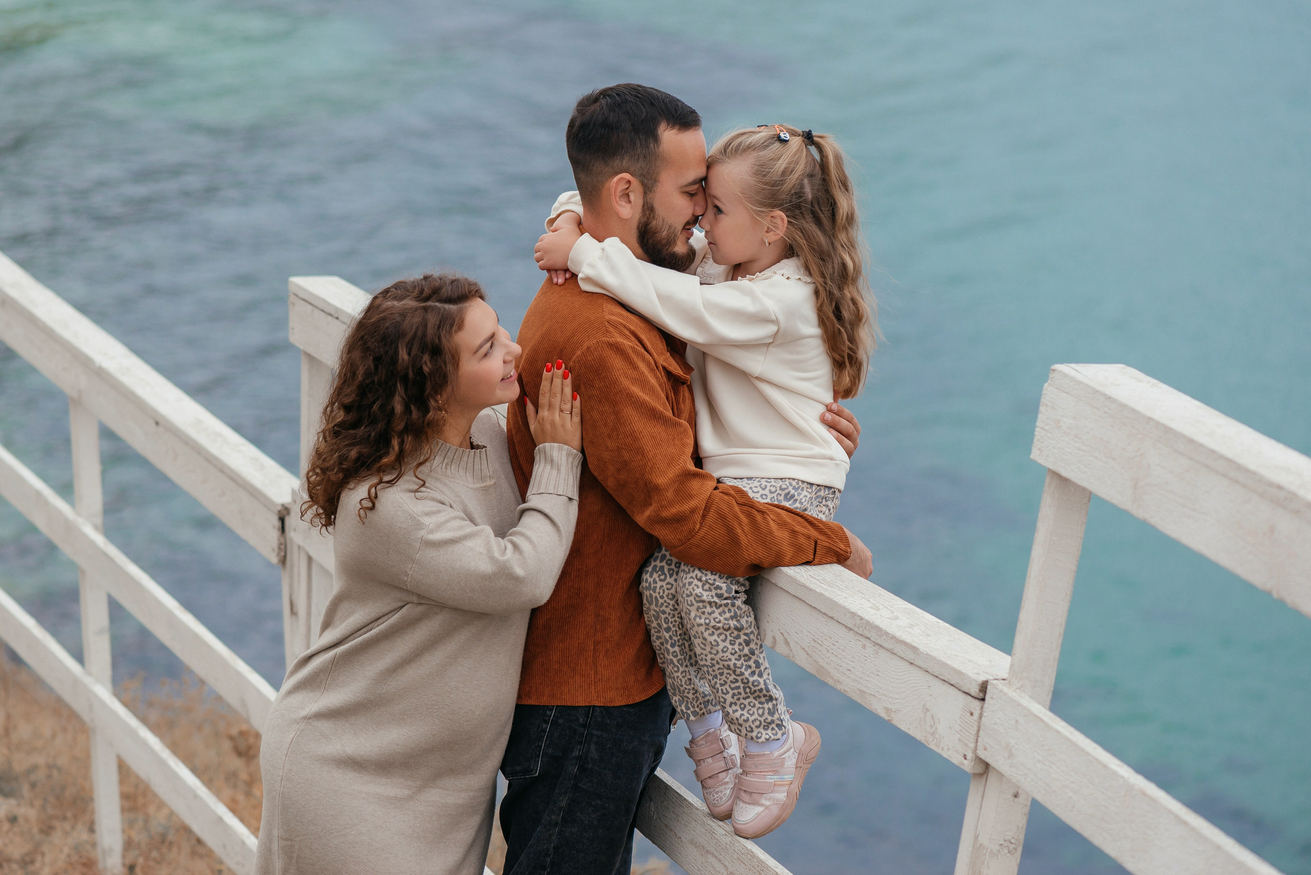 СЕМЕЙНАЯ ФОТОСЕССИЯ В БУХТЕ БУГАЗ