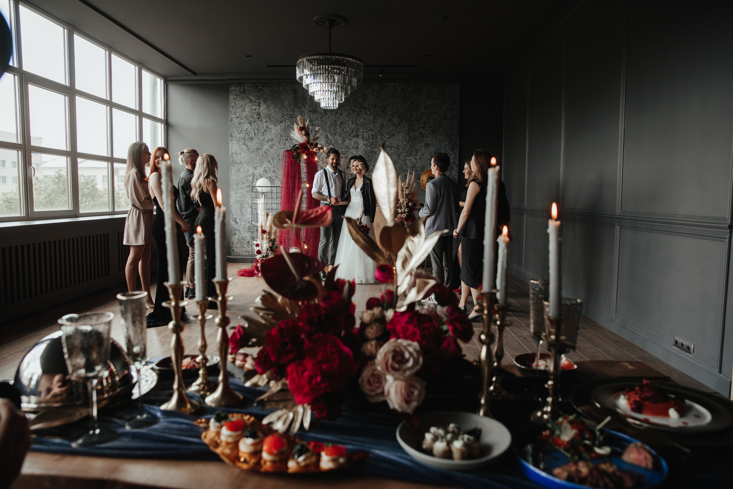 Роман и Марго. Свадьба в студии. Саша Потапкин Фотограф. Сочи, Екатеринбург, Москва