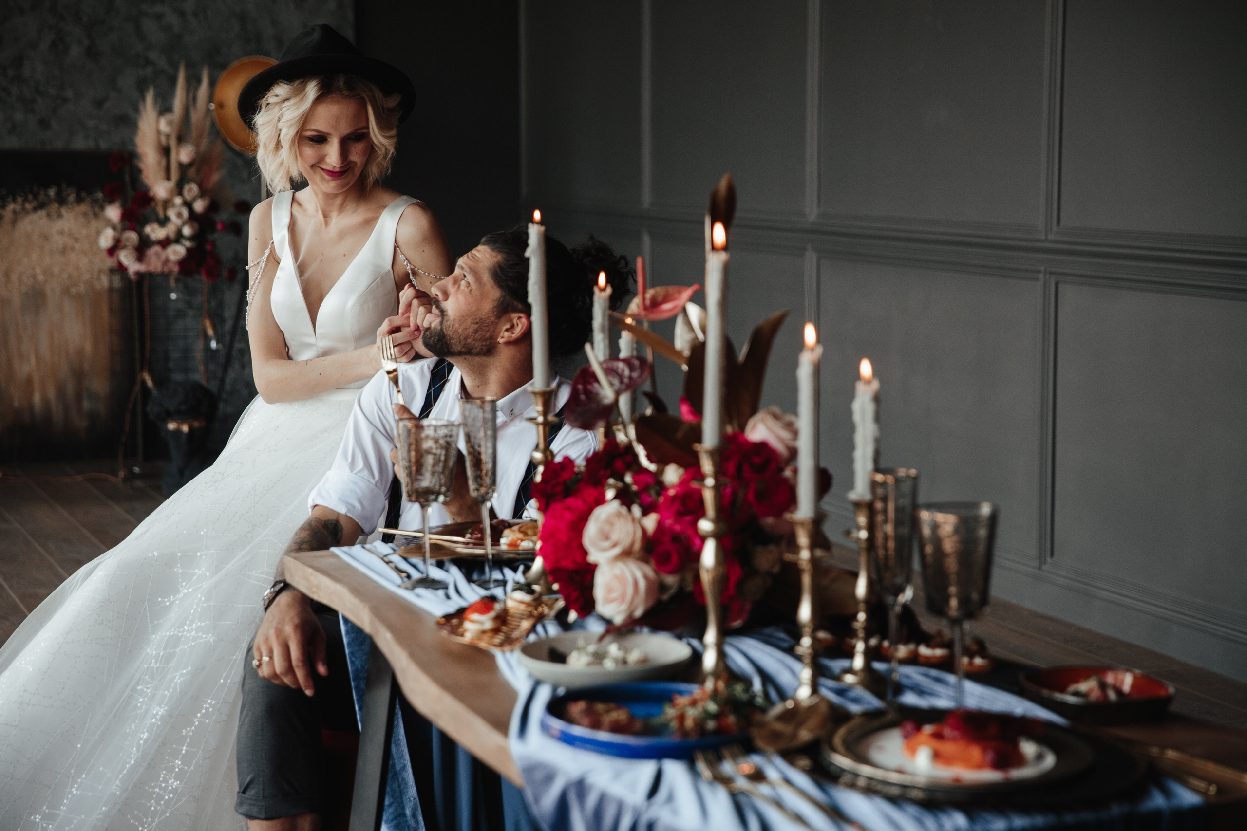 Роман и Марго. Свадьба в студии. Саша Потапкин Фотограф. Сочи, Екатеринбург, Москва