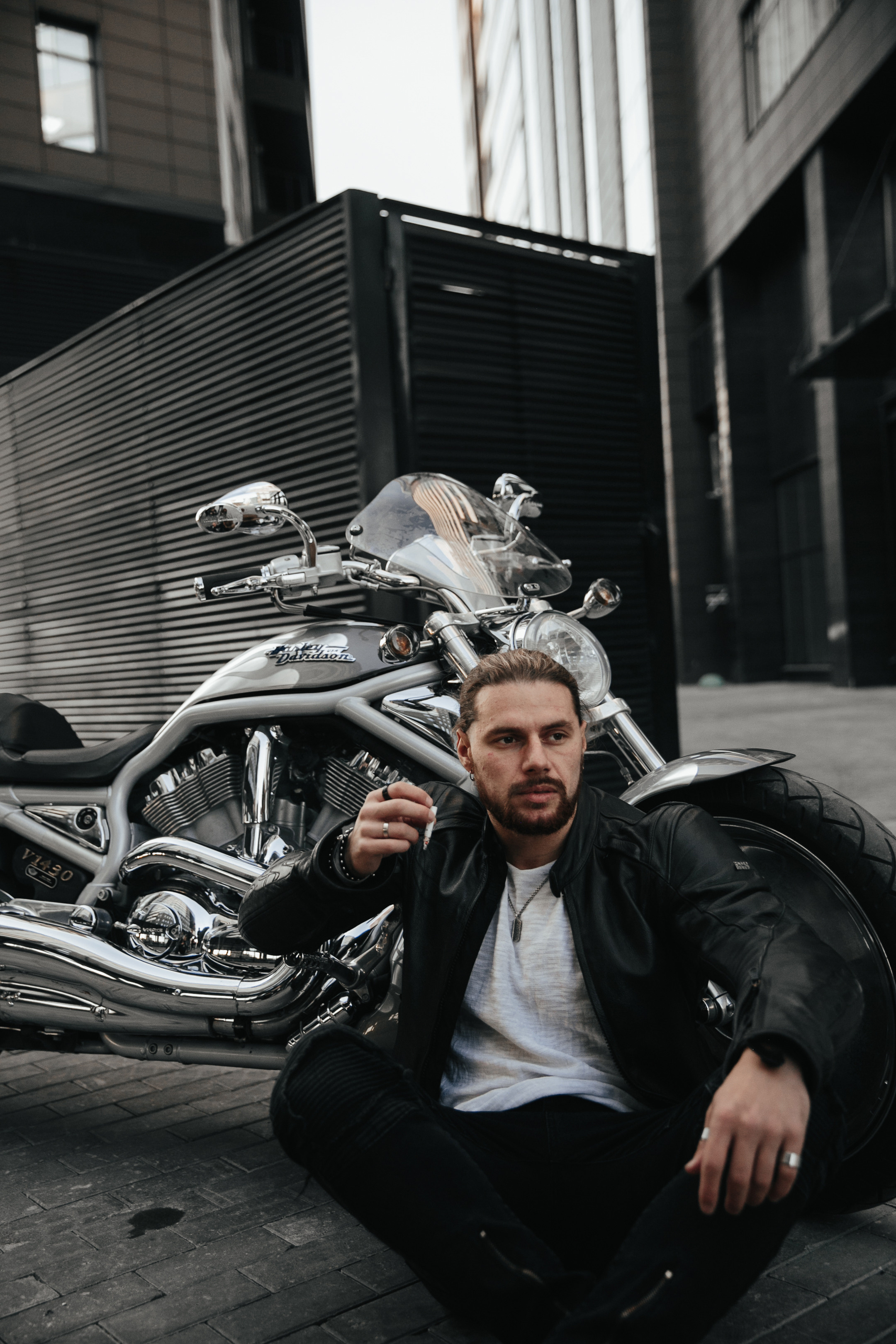 Alex & Harley. Street portrait. Саша Потапкин Фотограф. Сочи, Екатеринбург, Москва