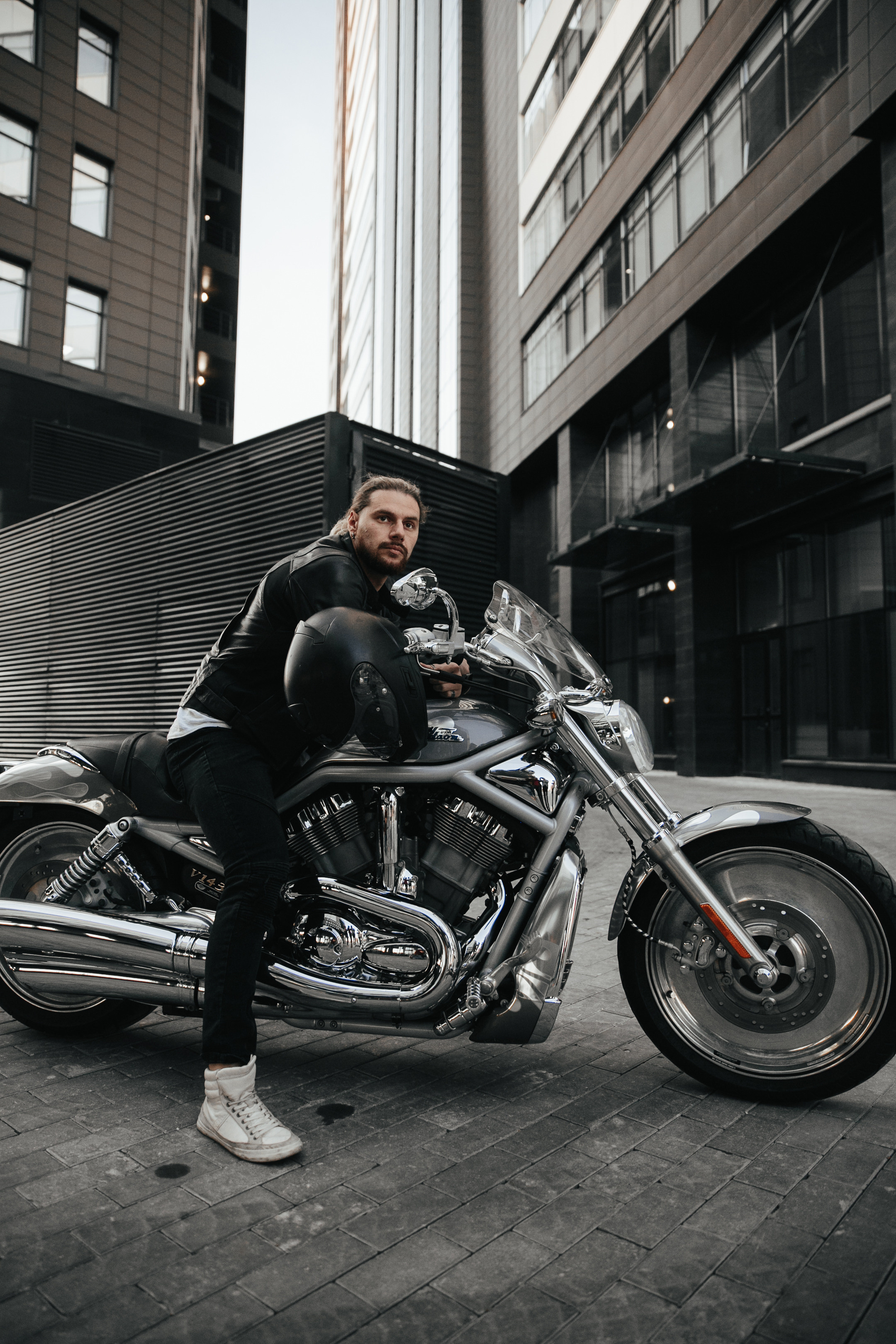 Alex & Harley. Street portrait. Саша Потапкин Фотограф. Сочи, Екатеринбург, Москва