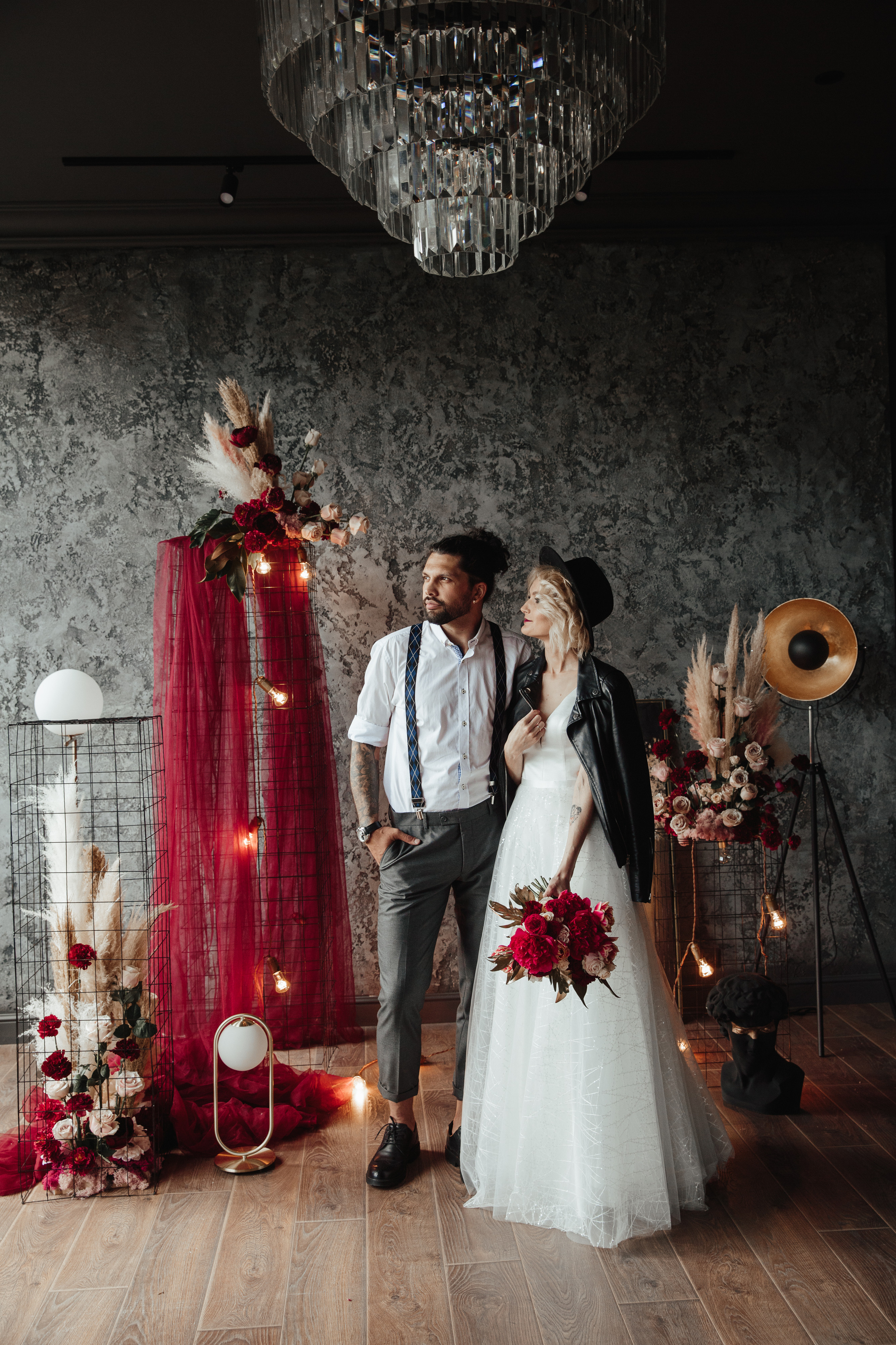 Роман и Марго. Свадьба в студии. Саша Потапкин Фотограф. Сочи, Екатеринбург, Москва