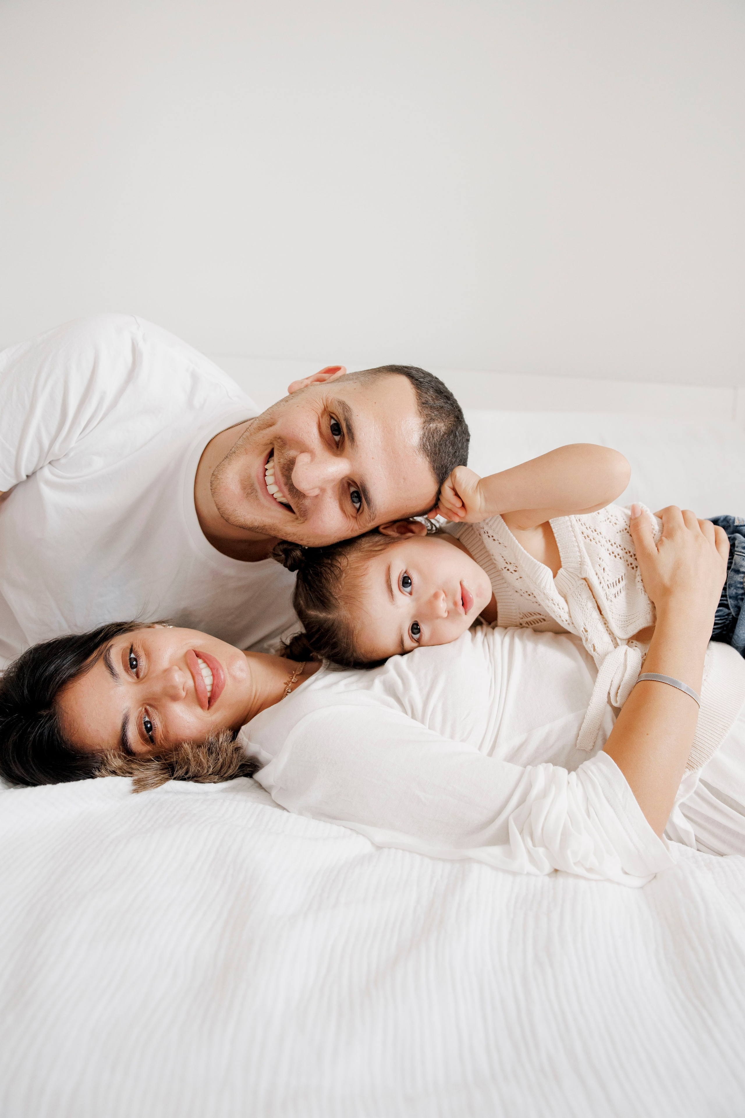 Family photoshoot at home. Главная