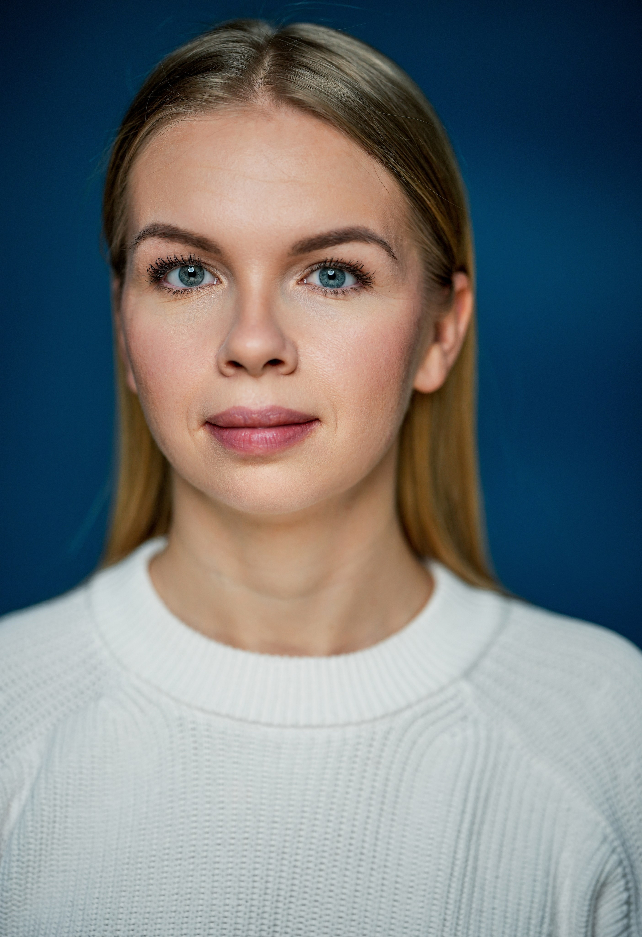 Актриса Давыдова Анастасия. Портретная съемка в Москве, студийный фотограф Игорь Фомин