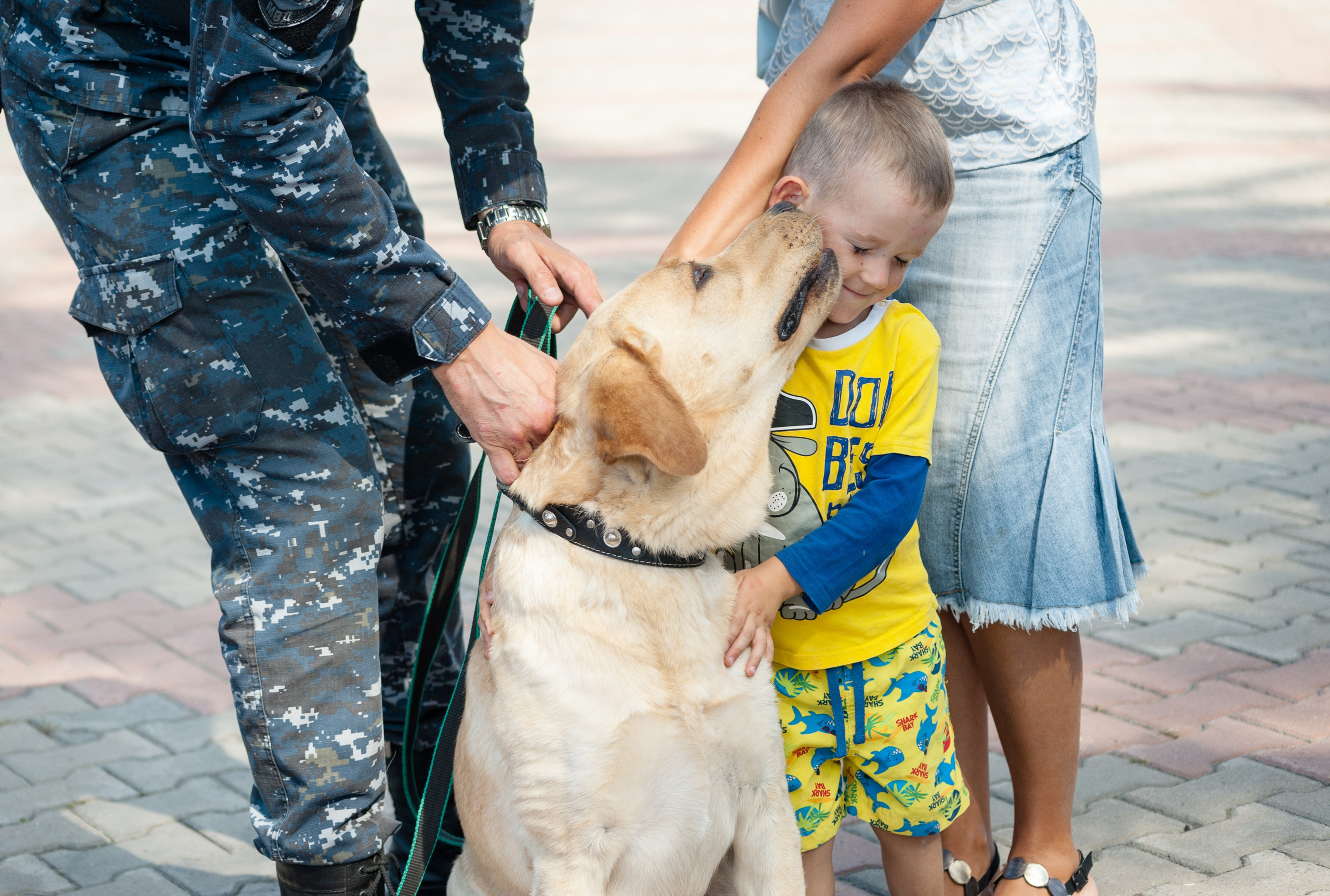 ВЗРОСЛЫЙ РЕПОРТАЖ. Приветствую! Меня зовут Александра, я занимаюсь репортажной и предметной съемкой в Красноярске