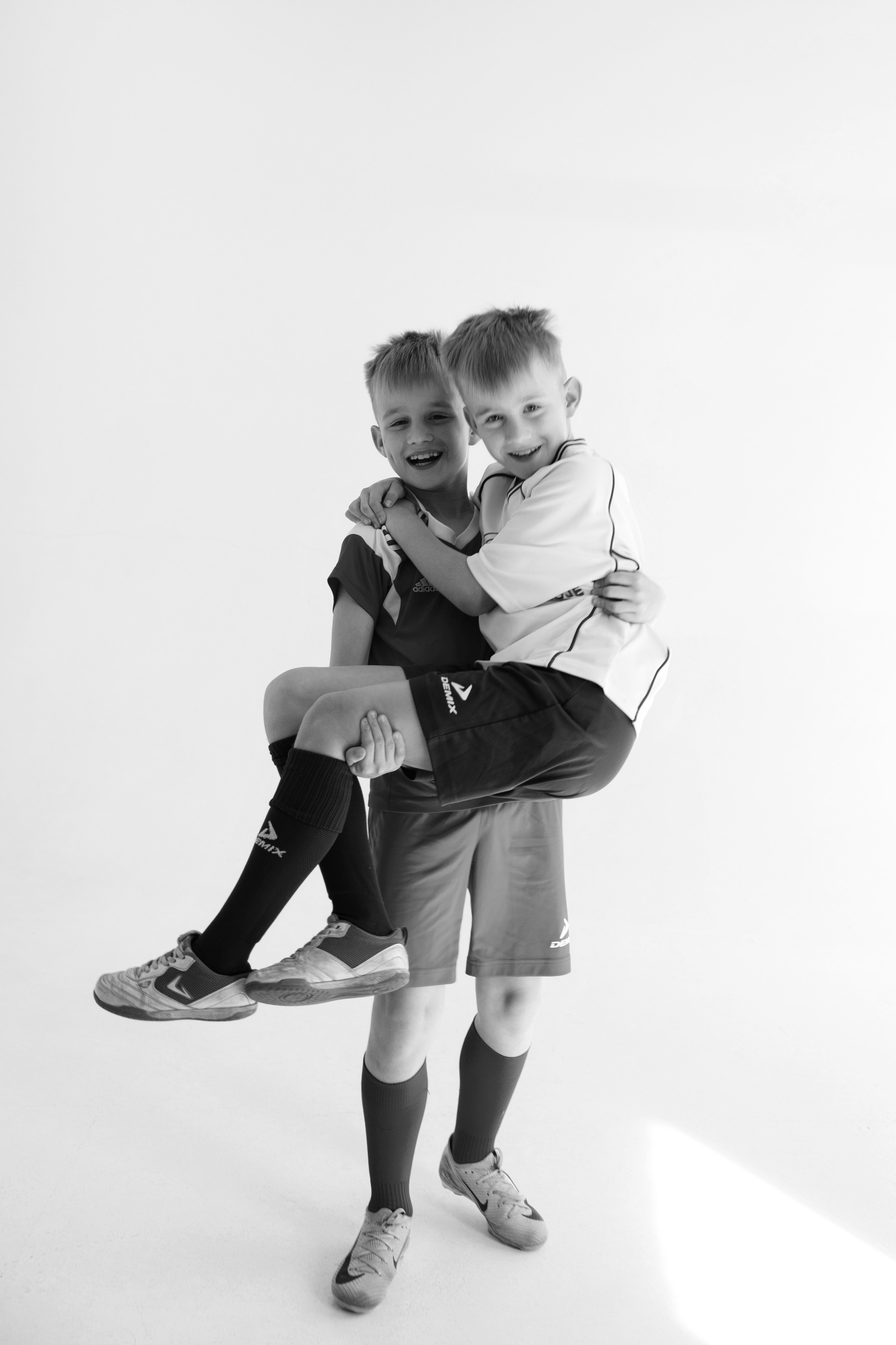 Съемка двойняшек в студии. Да еще и плюс один!. Фотограф новорожденных, детский фотограф  Москва.Семейная съемка Москва. Семенова Анна