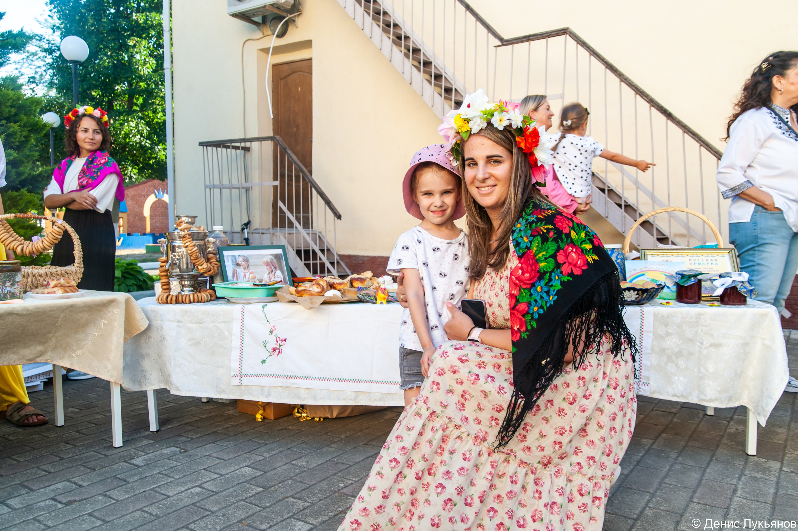 Ярмарка. Свадебный и семейный фотограф Денис Лукьянов в Краснодаре, Краснодарском крае и Республике Крым