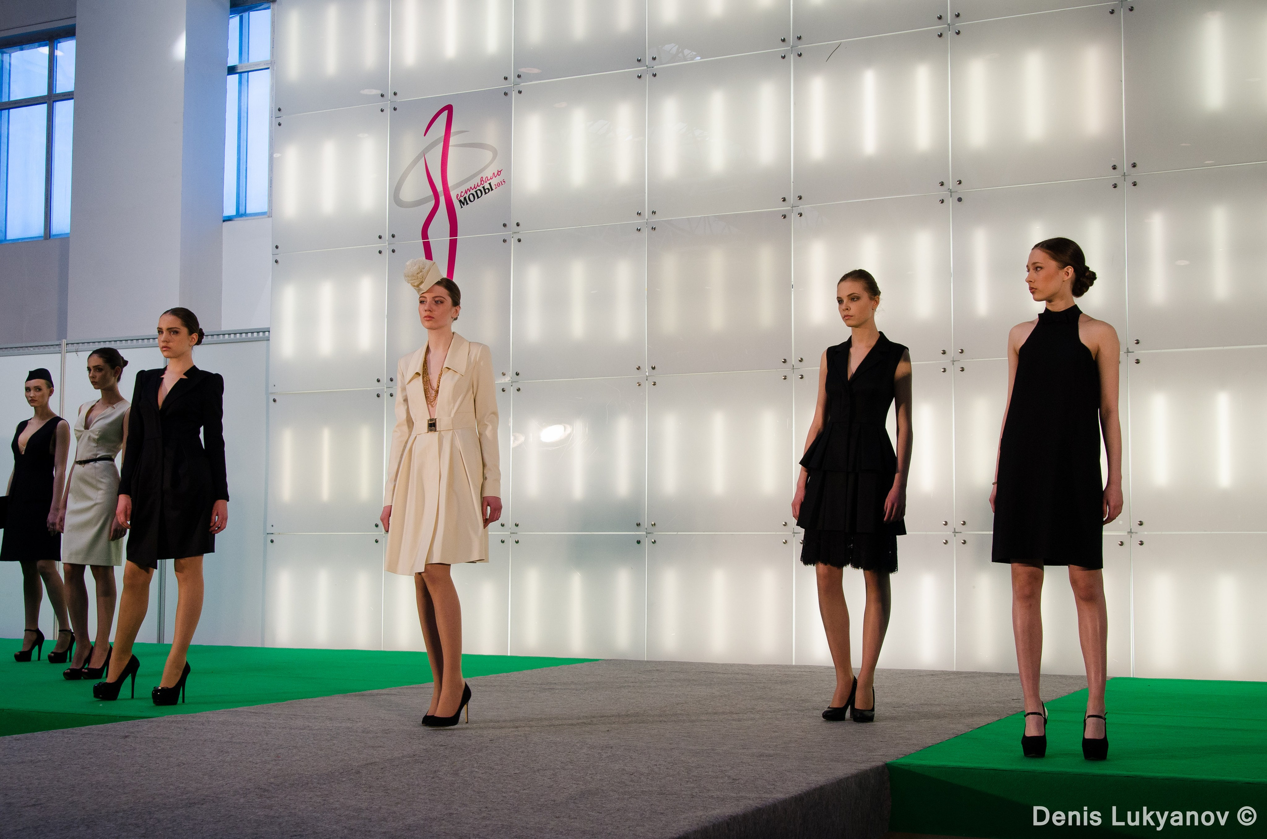 Формула Моды.Континент. Свадебный и семейный фотограф Денис Лукьянов в Краснодаре, Краснодарском крае и Республике Крым