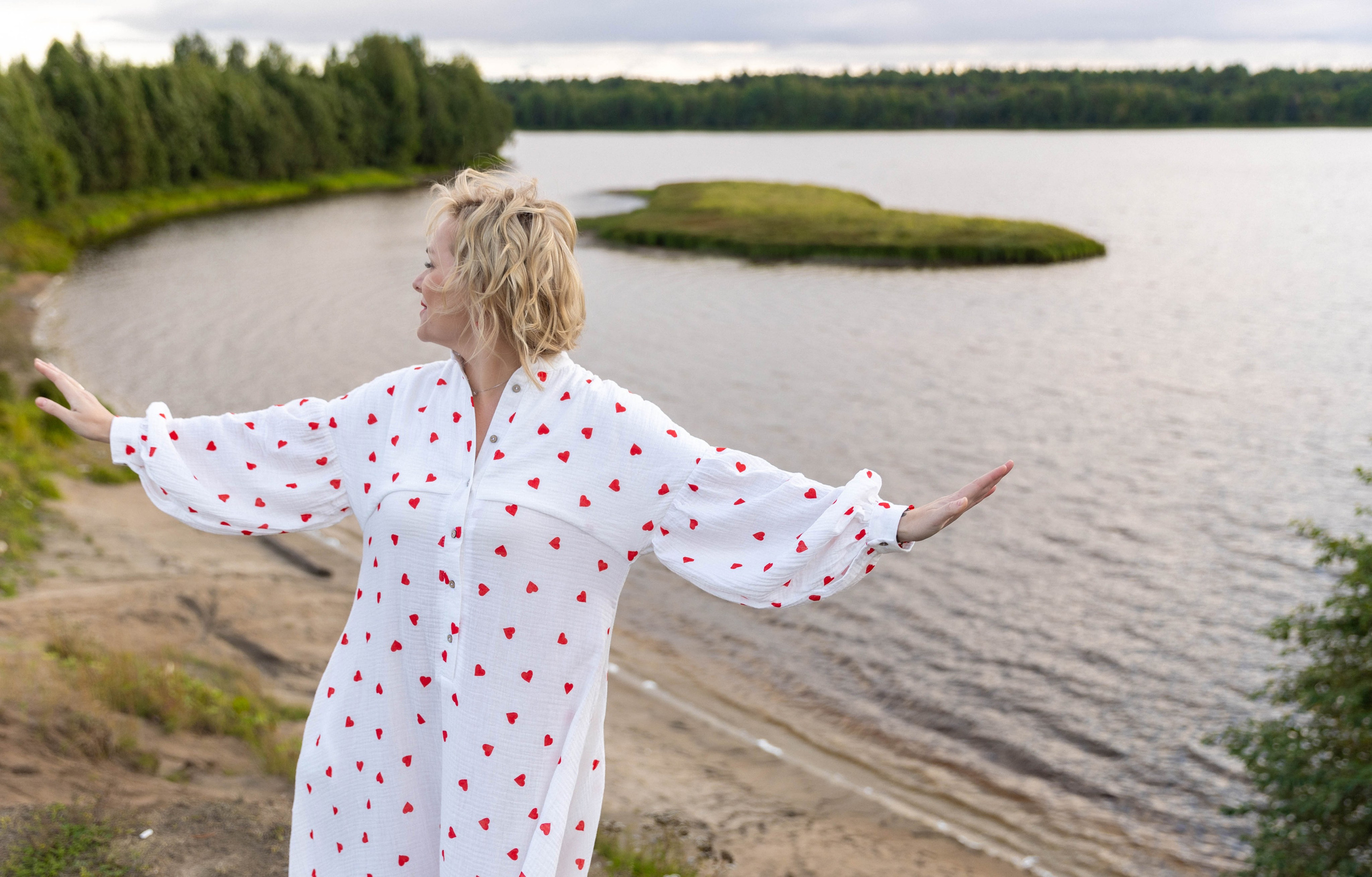 В поле с конём. Свадебный и семейный фотограф в Карелии