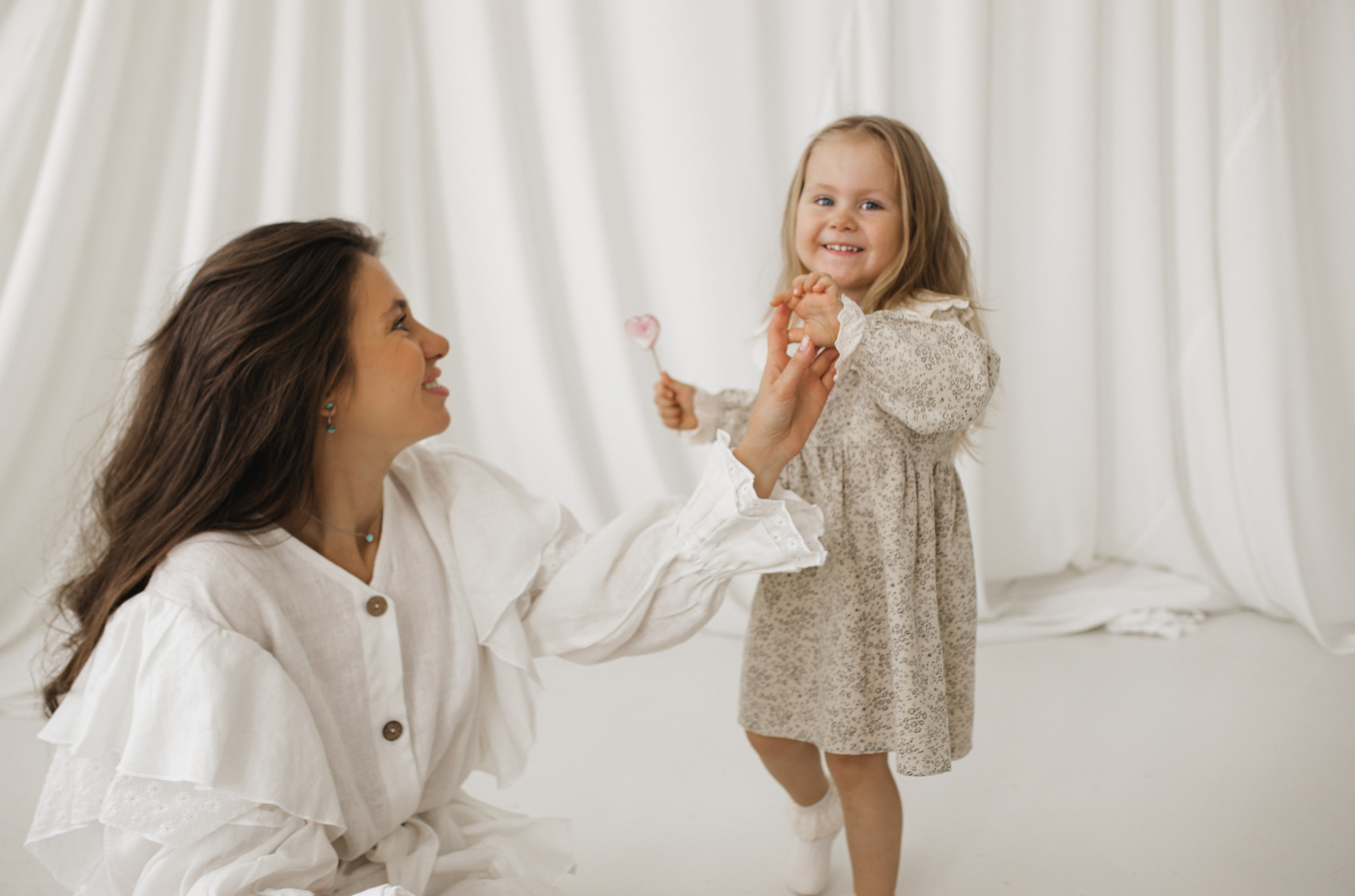 Тая с папой и мамой. Семейный и свадебный фотограф в Екатеринбурге Орлова Ирина